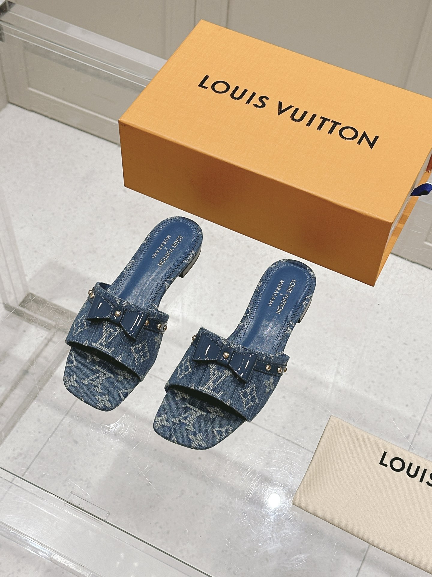 Louis Vuitton LV x TM 路易威登x村上隆联名6AM 系列 白三彩 平底 凉拖鞋