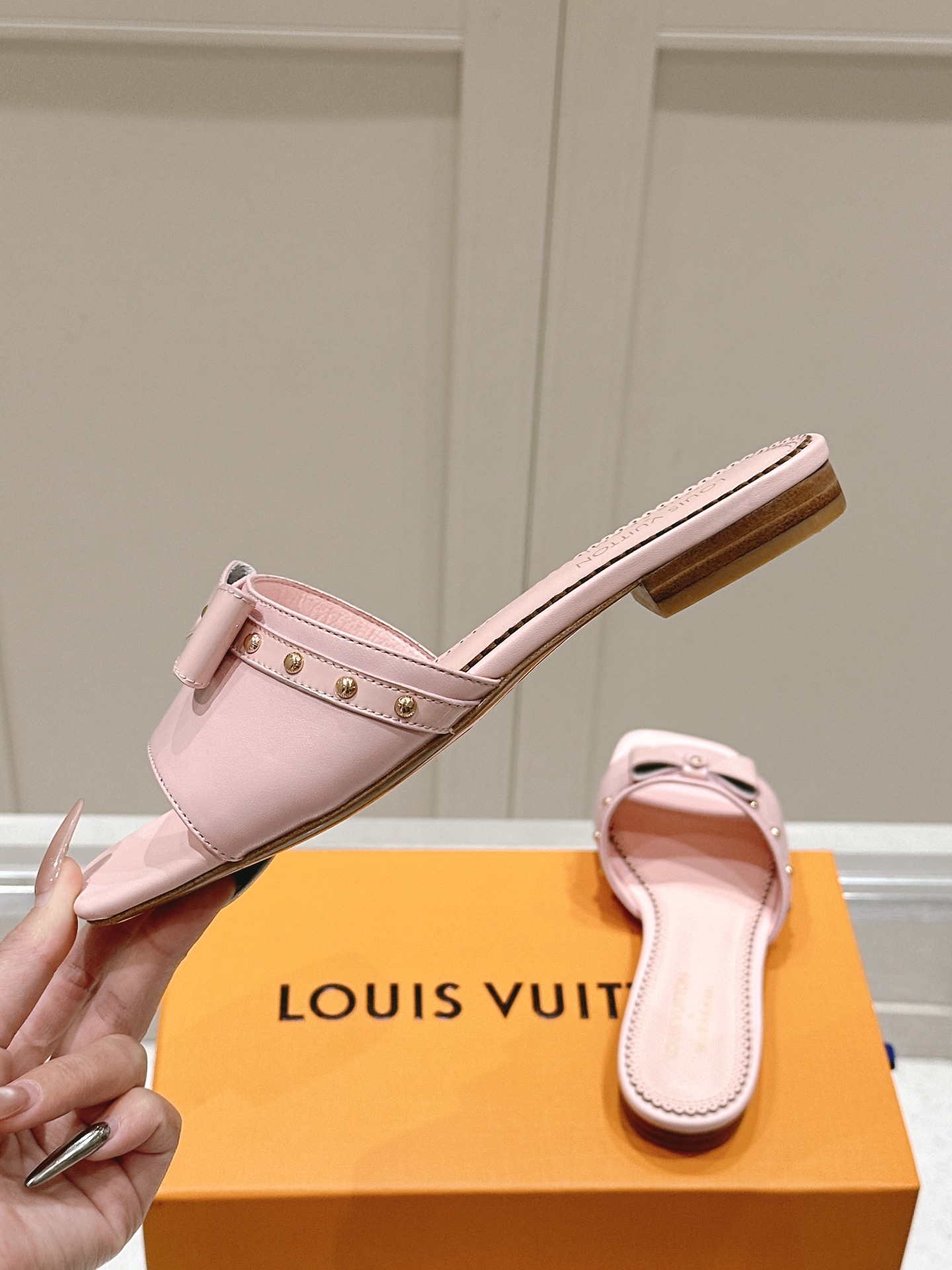 Louis Vuitton LV x TM 路易威登x村上隆联名6AM 系列 白三彩 平底 凉拖鞋