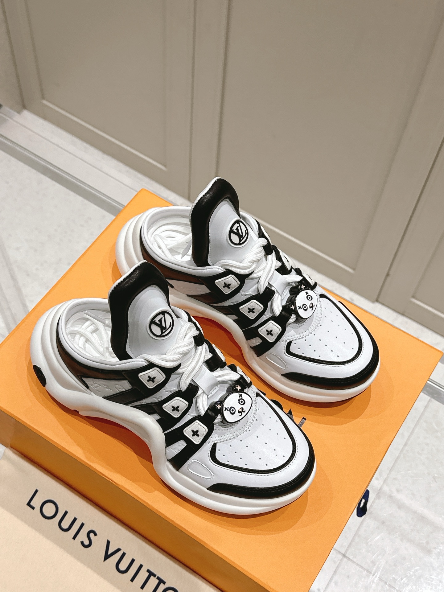 Louis Vuitton Archlight Mule Sneakers - Monogram Leather - Women's Designer Shoes 4 i1743774393462 3647 0 1