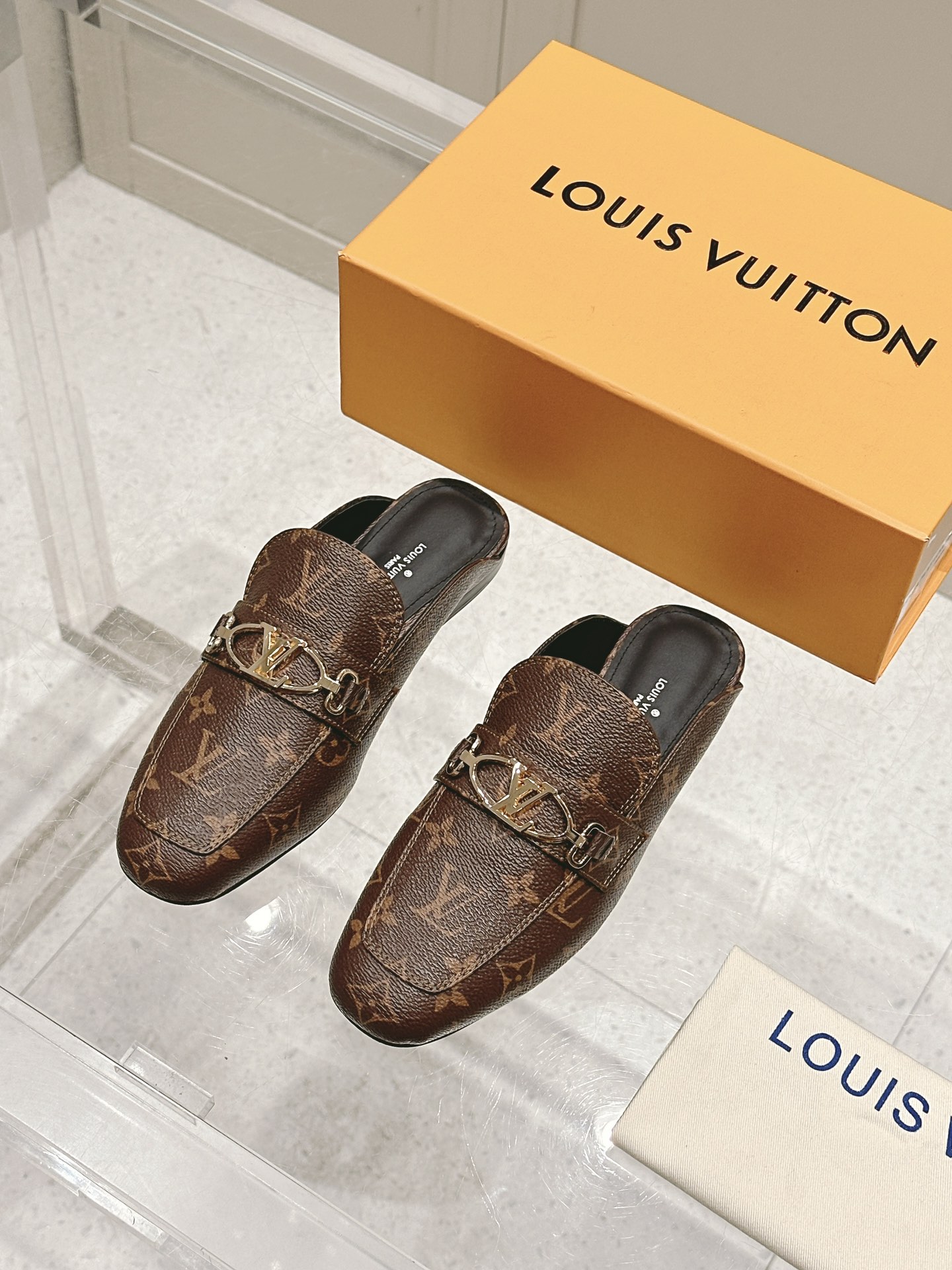 루이비통 신발 105152 Louis Vuitton Shoes