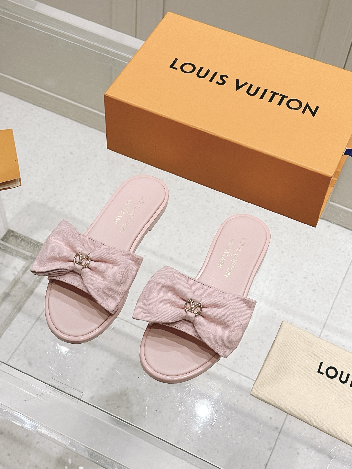 Louis Vuitton LV x TM 路易威登x村上隆联名6AM 系列 白三彩 平底 凉拖鞋超大蝴蝶结