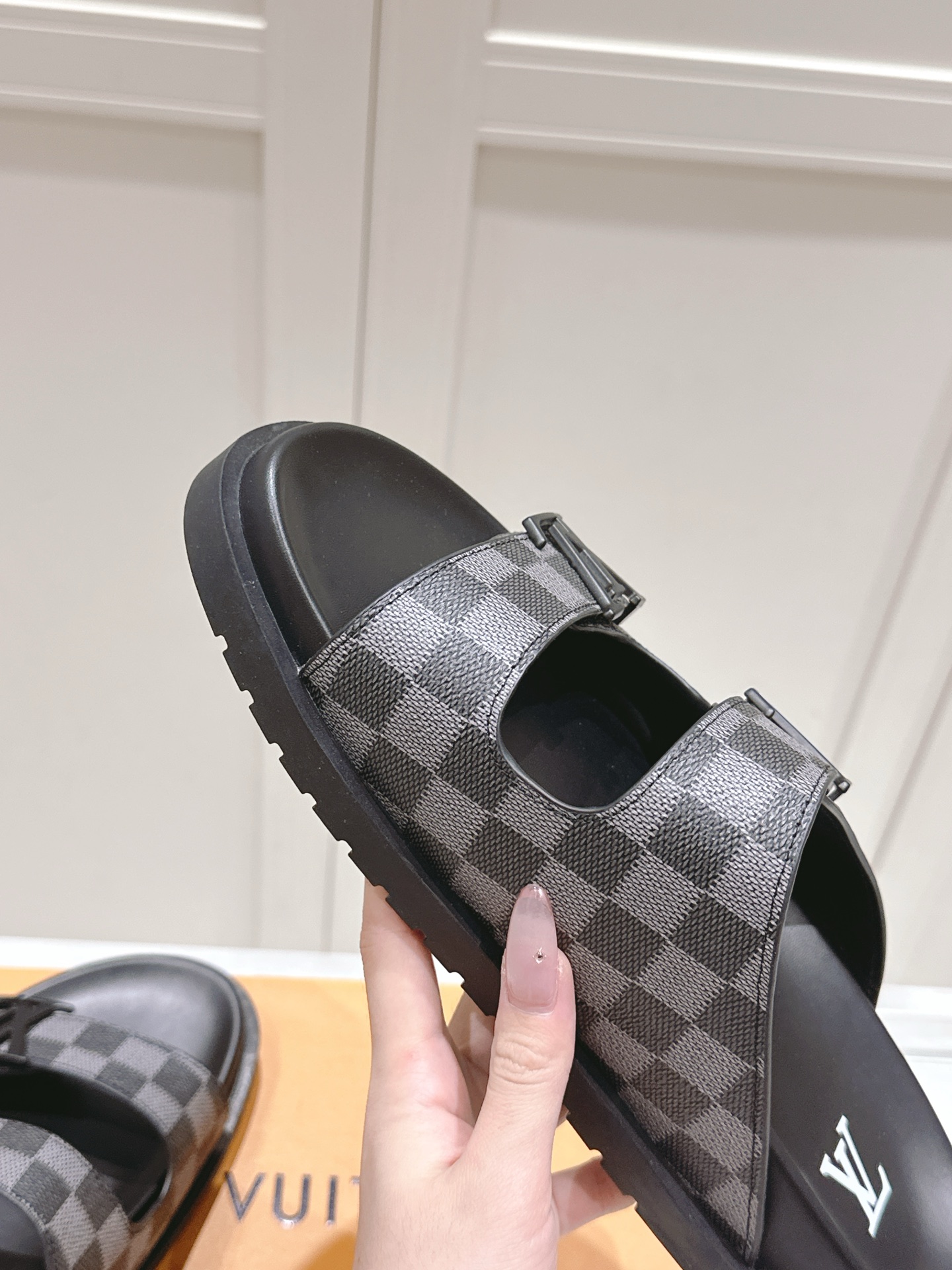 Louis Vuitton LV路易威登 驴家新品 主打最新款驴牌拖鞋 硬货上新