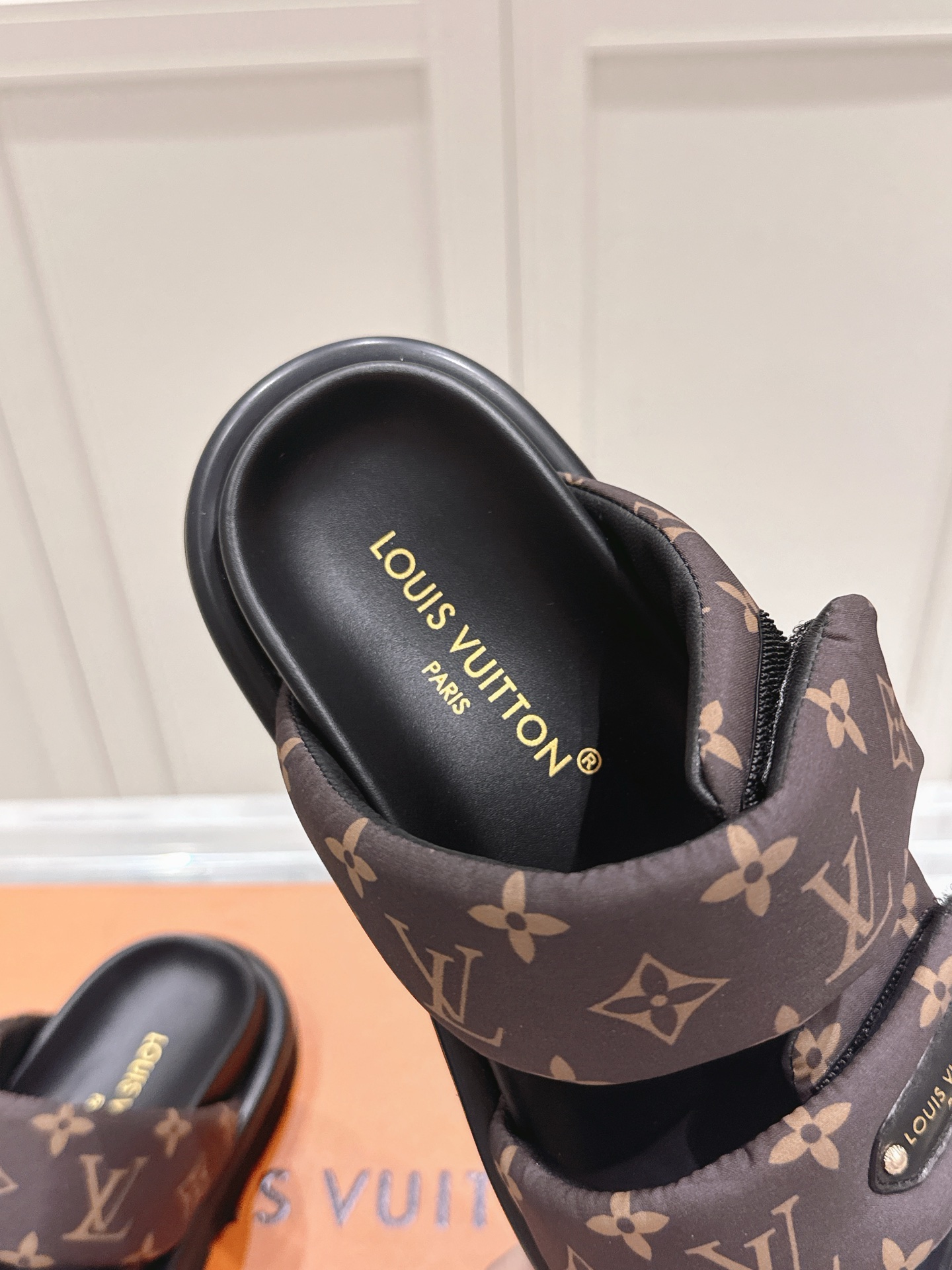 Louis Vuitton Pool Pillow Comfort Monogram Sandals - Women's Designer Slides 8 i1746444169353 8206 0 6