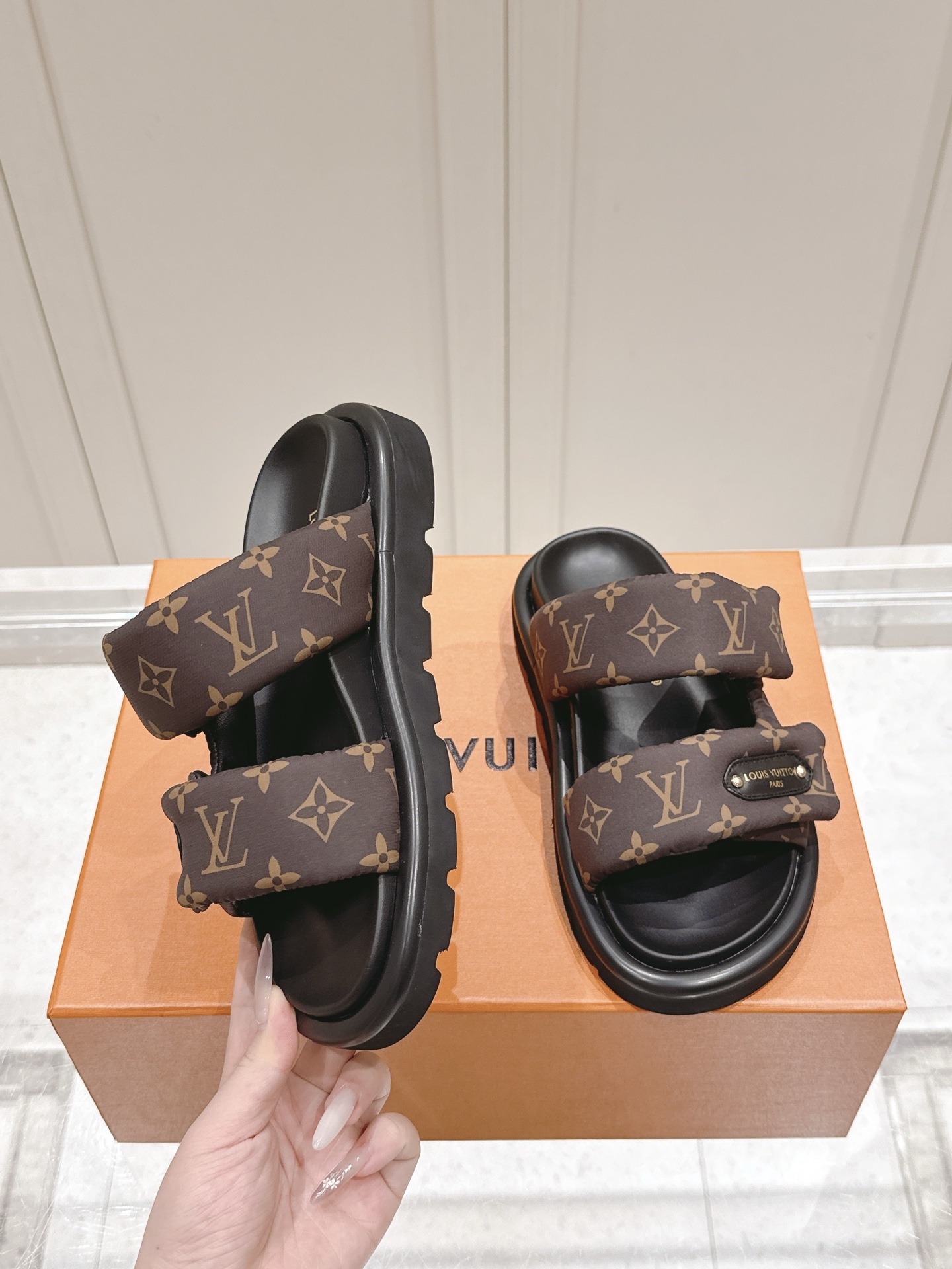 Louis Vuitton Pool Pillow Comfort Monogram Sandals - Women's Designer Slides 4 i1746444170620 784 0 2