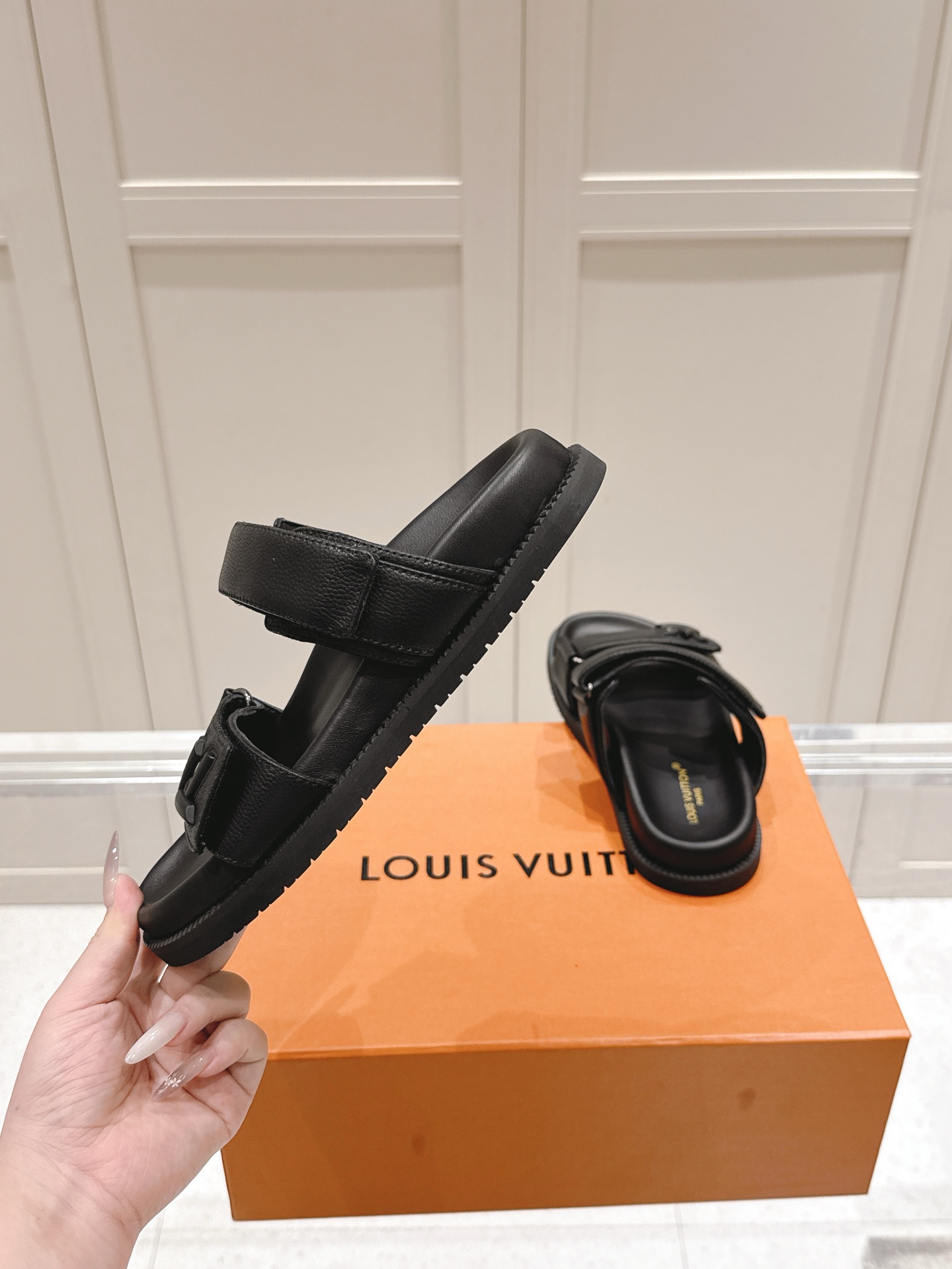 Louis Vuitton x Murakami Takashi Bom Dia Comfort Flat Denim Sandals 6 i1746444611526 4466 0 4
