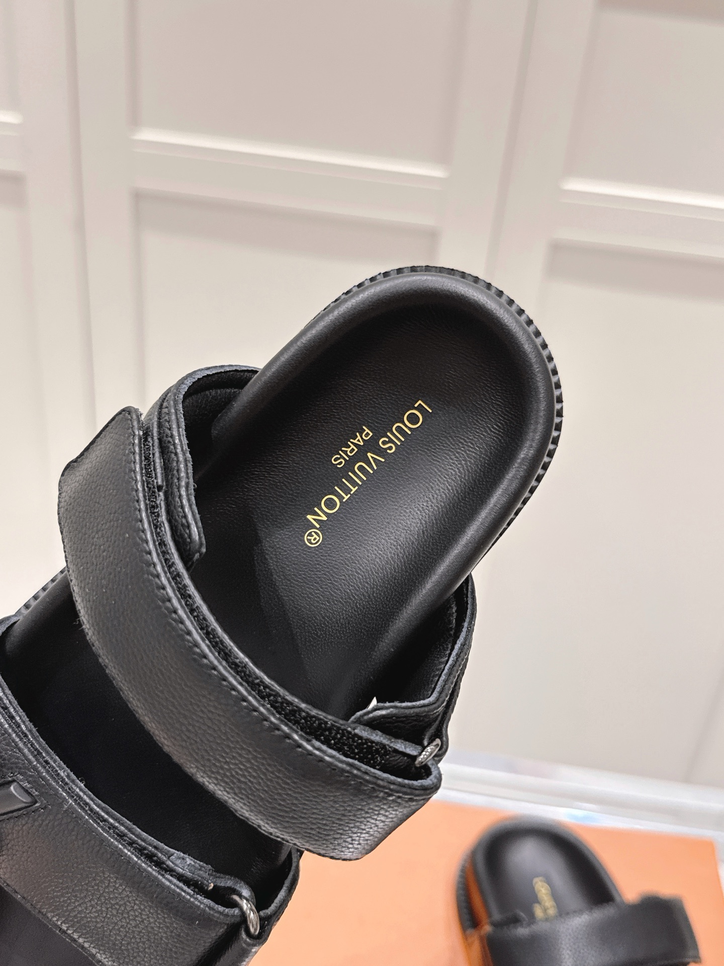 Louis Vuitton x Murakami Takashi Bom Dia Comfort Flat Denim Sandals 8 i1746444611544 4820 0 6