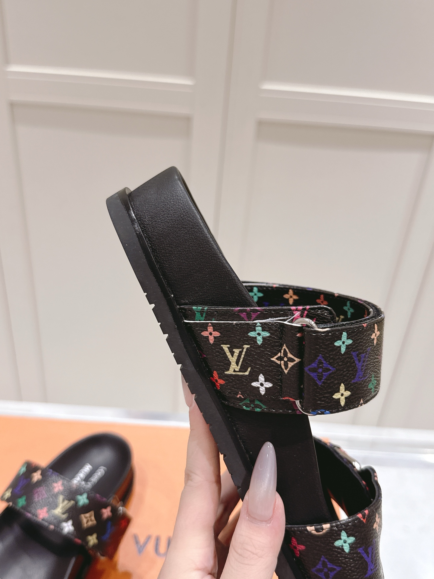 Louis Vuitton x Murakami Takashi Bom Dia Comfort Flat Denim Sandals 8 i1746444827600 4547 0 6