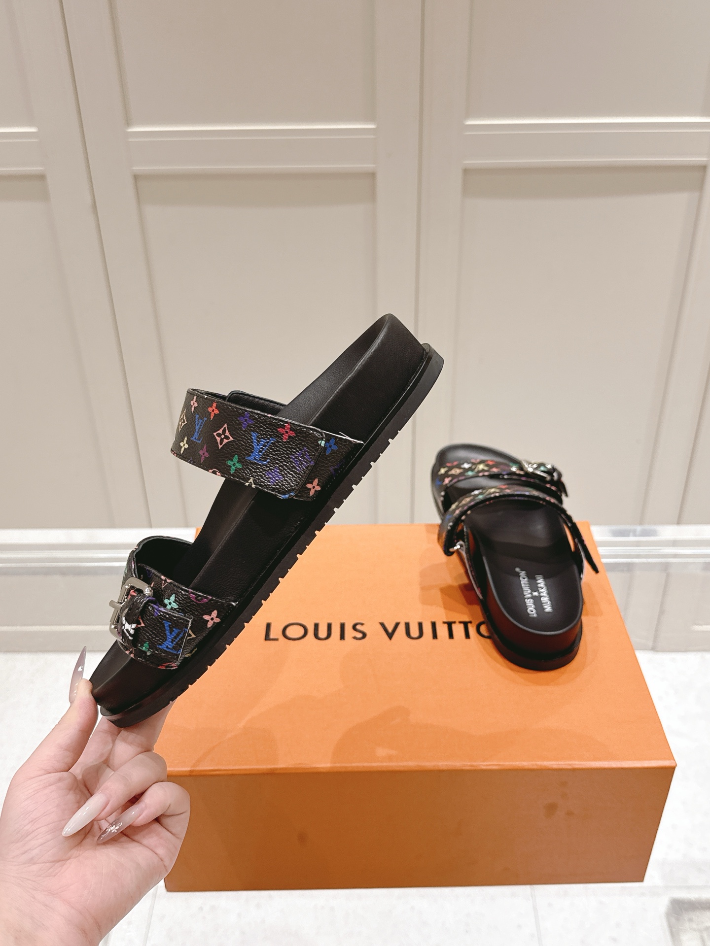 Louis Vuitton x Murakami Takashi Bom Dia Comfort Flat Denim Sandals 6 i1746444828583 2041 0 4
