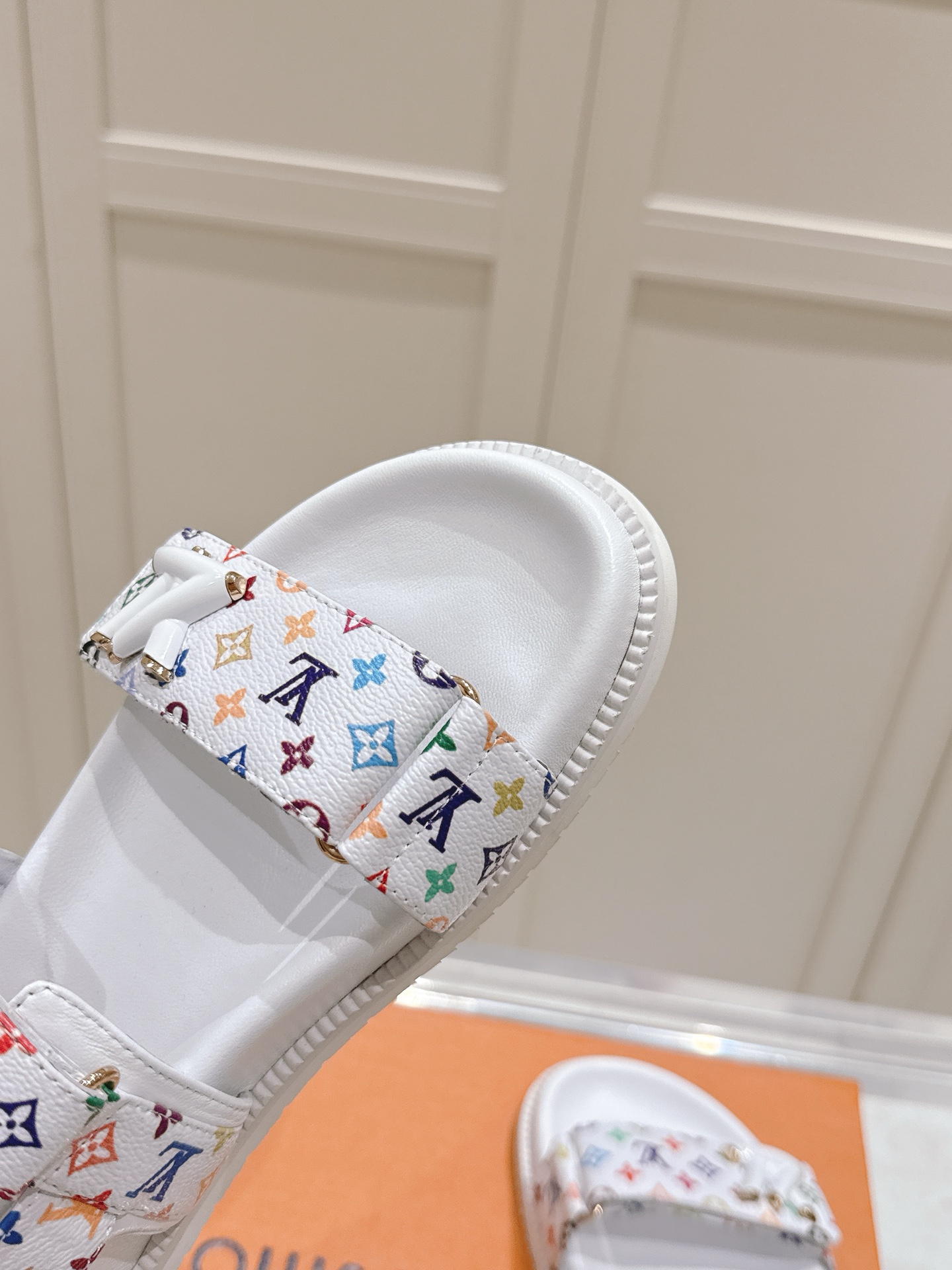 Louis Vuitton x Murakami Takashi Bom Dia Comfort Flat Denim Sandals 7 i1746445194968 8295 0 5