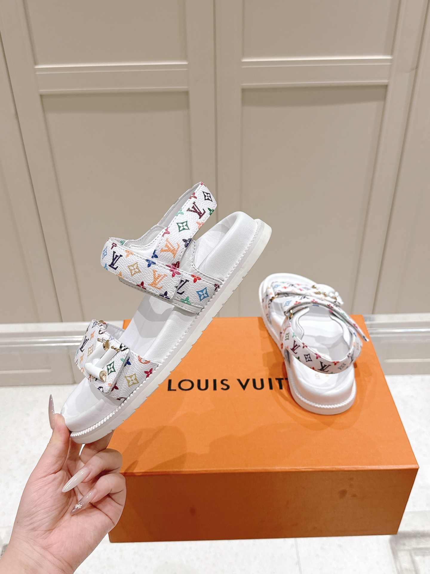 Louis Vuitton x Murakami Takashi Bom Dia Comfort Flat Denim Sandals 6 i1746445194970 5682 0 4