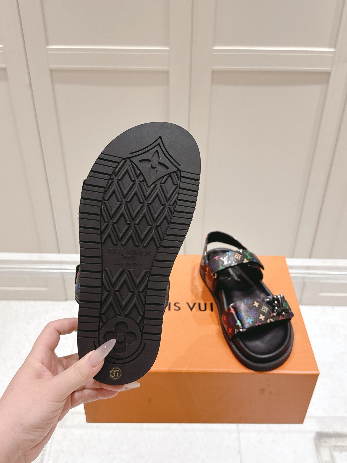 Louis Vuitton x Murakami Takashi Bom Dia Comfort Flat Denim Sandals 10 i1746445222296 8935 0 8