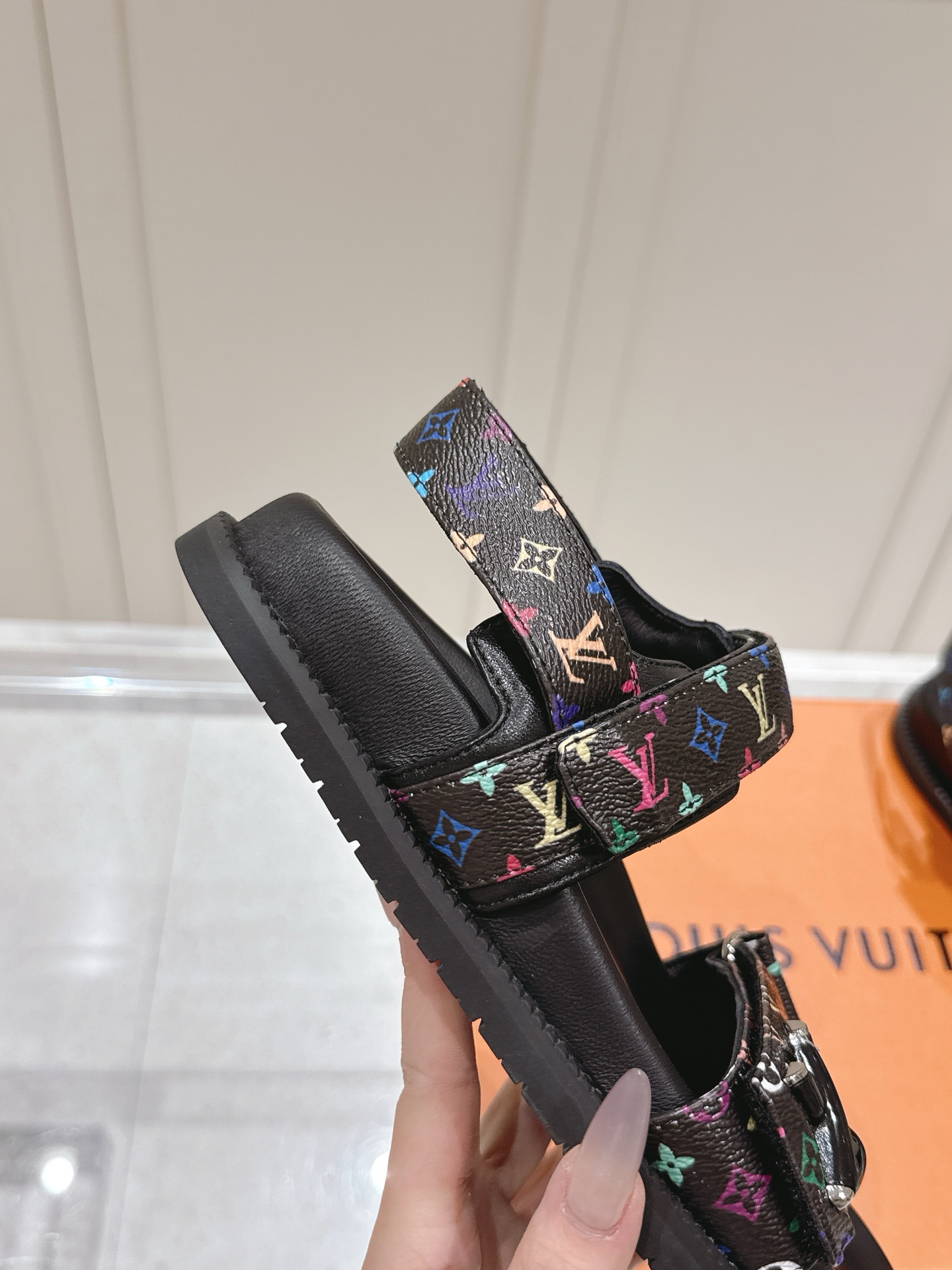 Louis Vuitton x Murakami Takashi Bom Dia Comfort Flat Denim Sandals 8 i1746445222326 8174 0 6