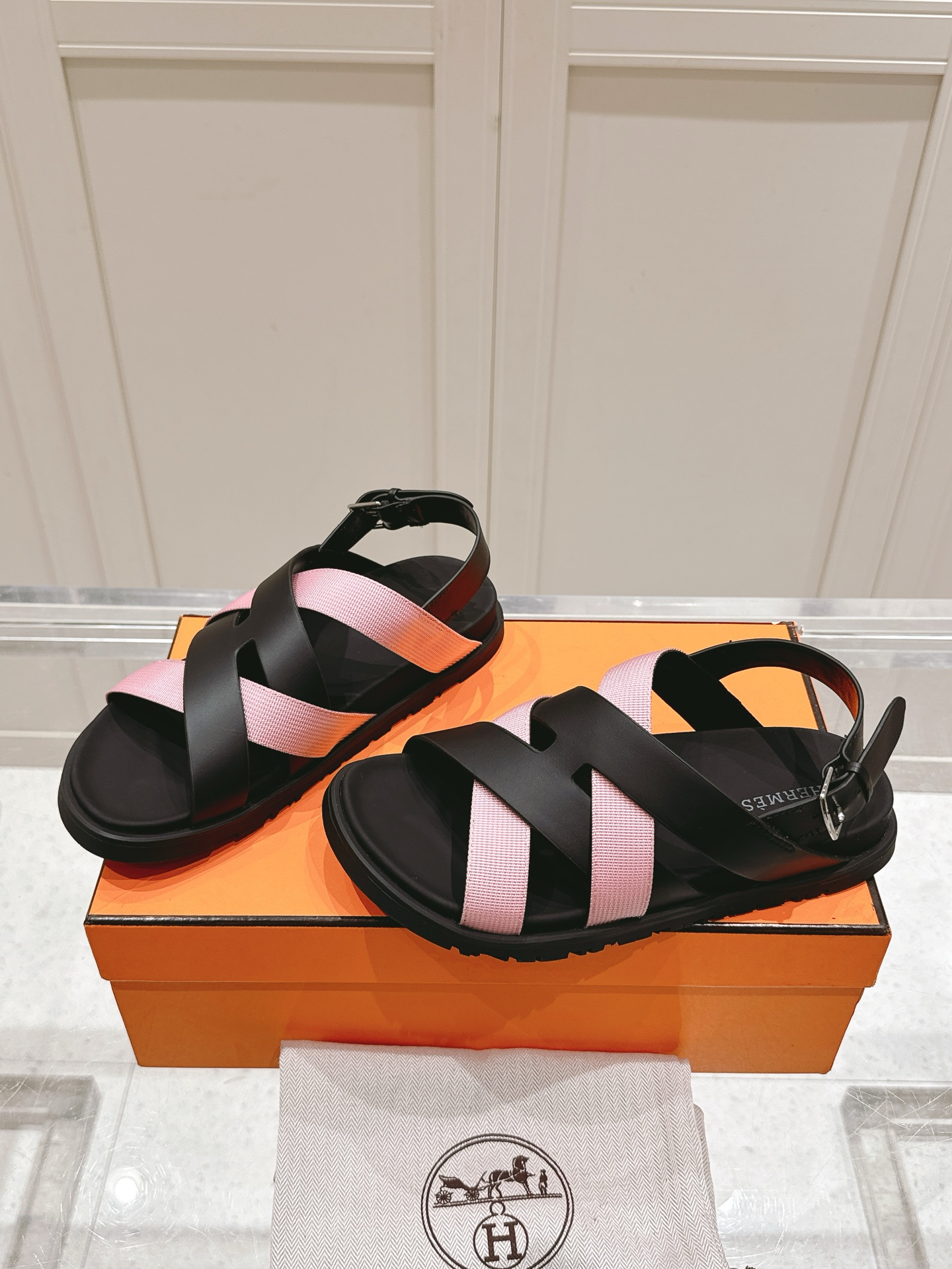 Hermès Hermes爱马仕Kazimir系列 交叉 织带 防水台 凉鞋 二舅鞋 H拖鞋