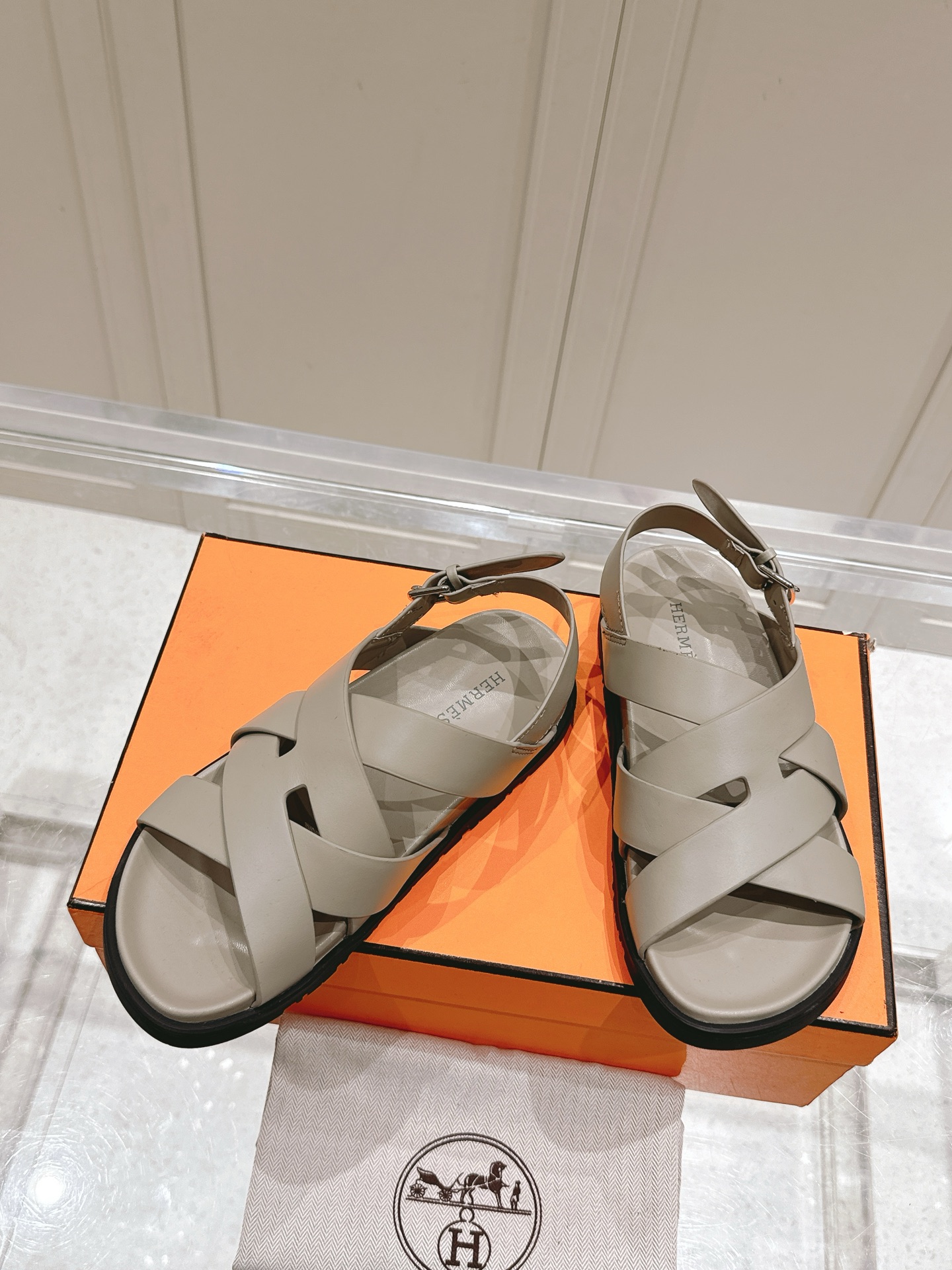 Hermès Hermes爱马仕Kazimir系列 交叉 织带 防水台 凉鞋 二舅鞋 H拖鞋