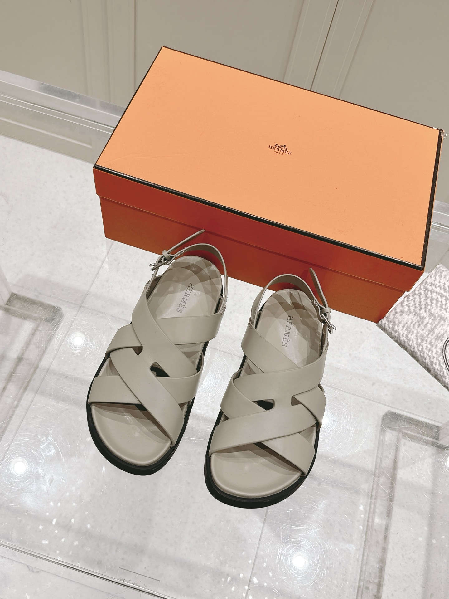 Hermès Hermes爱马仕Kazimir系列 交叉 织带 防水台 凉鞋 二舅鞋 H拖鞋