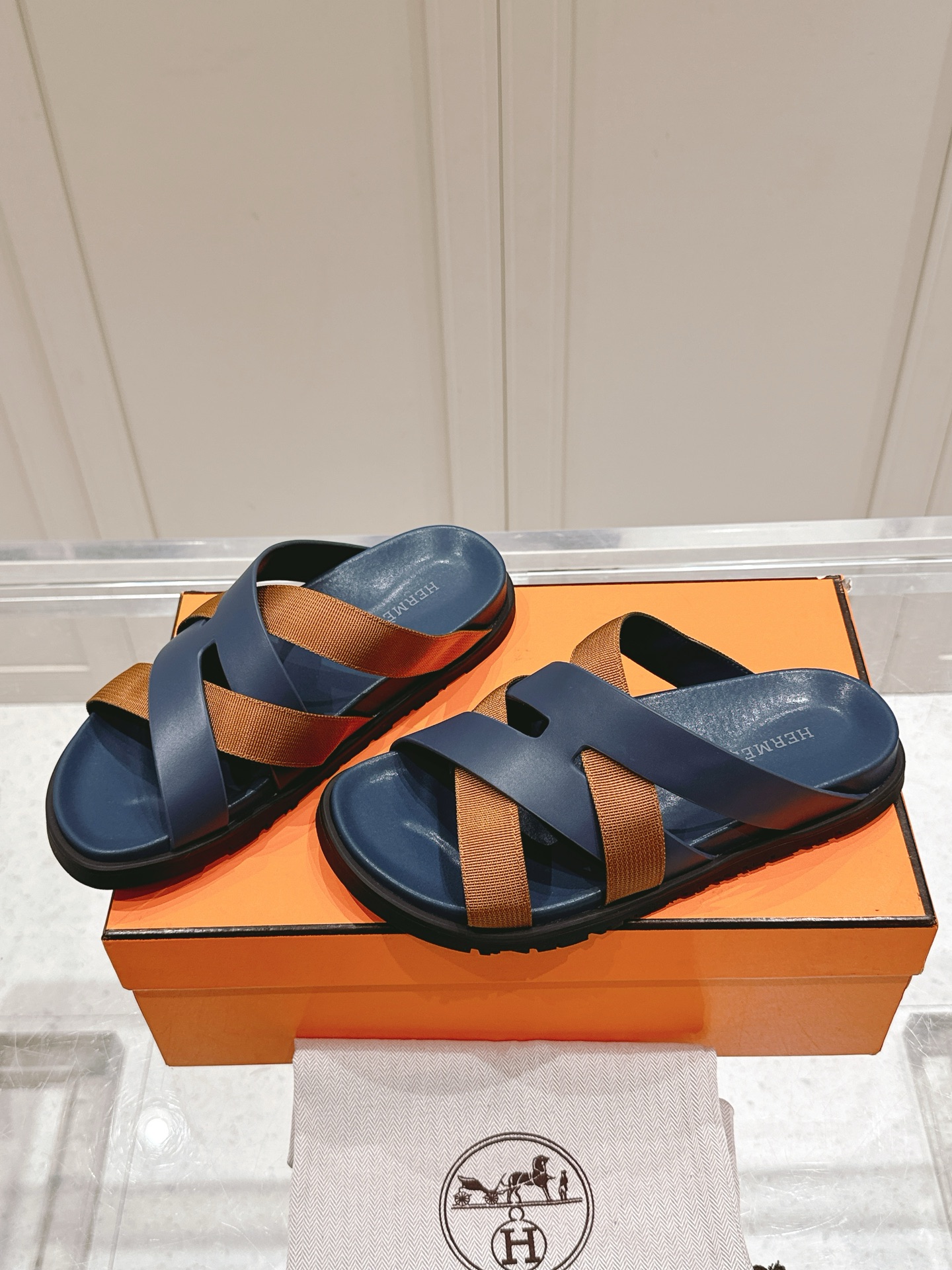 Hermès Hermes爱马仕Kazimir系列 交叉 织带 防水台 凉鞋 二舅鞋 H拖鞋