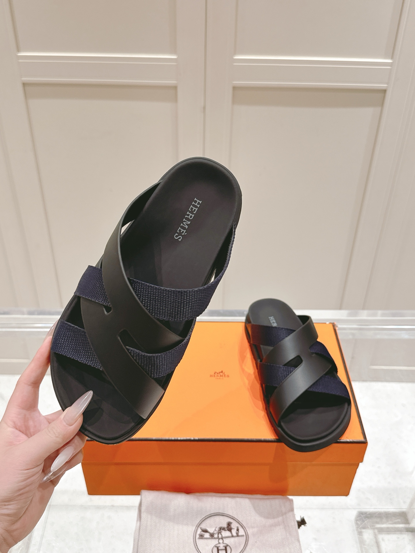 Hermès Hermes爱马仕Kazimir系列 交叉 织带 防水台 凉鞋 二舅鞋 H拖鞋