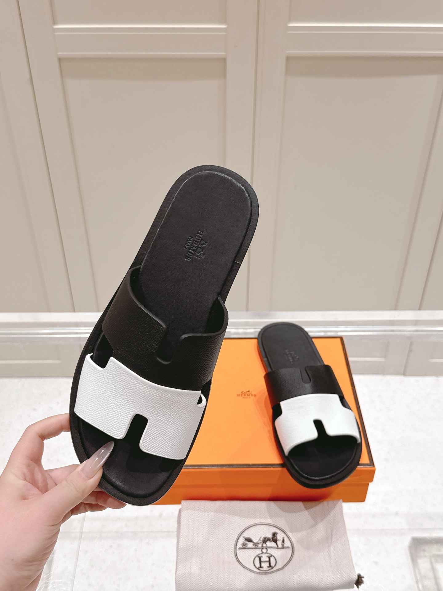 Hermès Hermes爱马仕lzmir系列 老舅鞋 二舅拖鞋 H拖 凉鞋