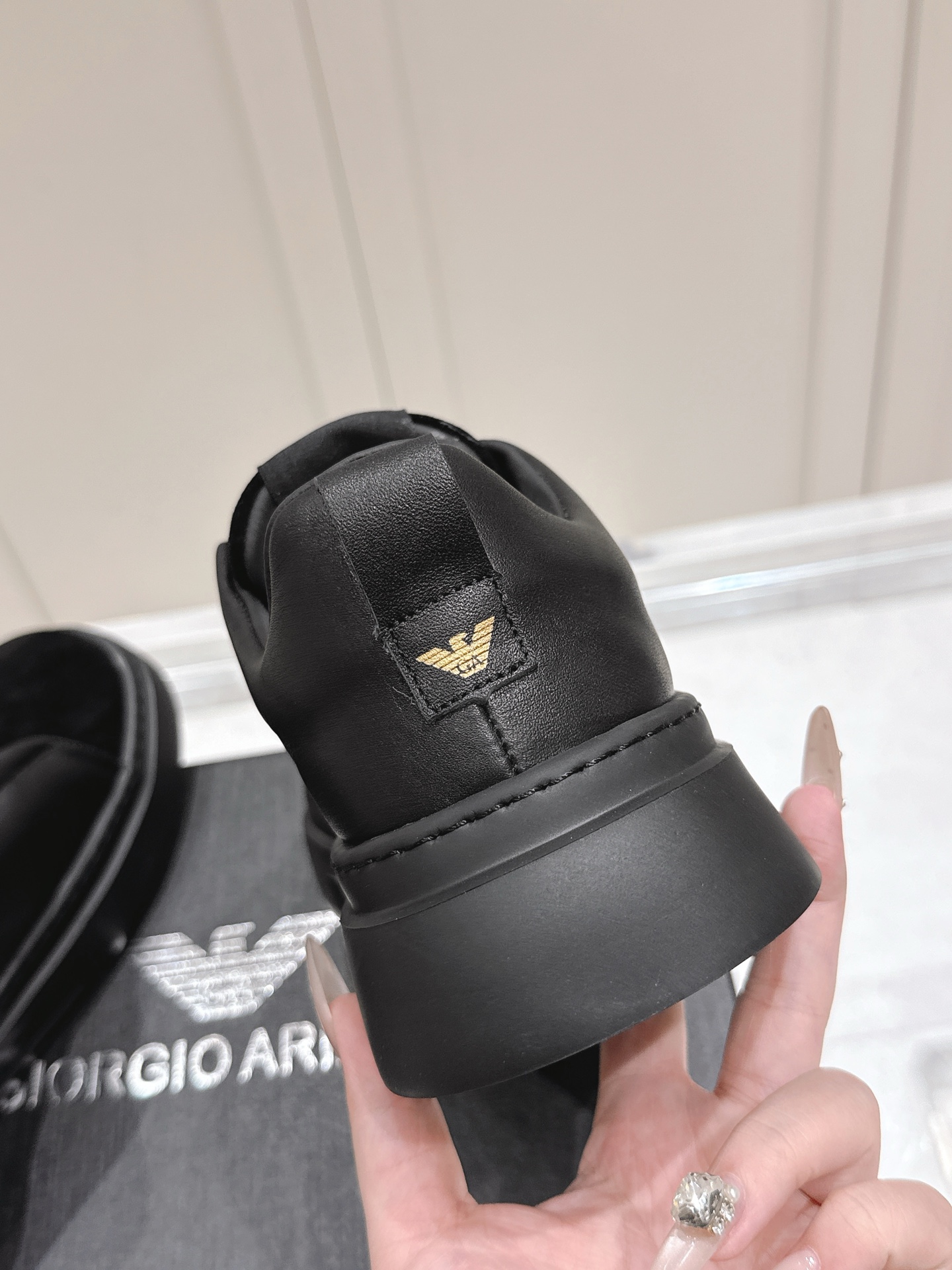 Top 700 Men’s Emporio Armani EA7 Leisure Sneakers: Stylish, Sporty, and Comfortable - 图片 6
