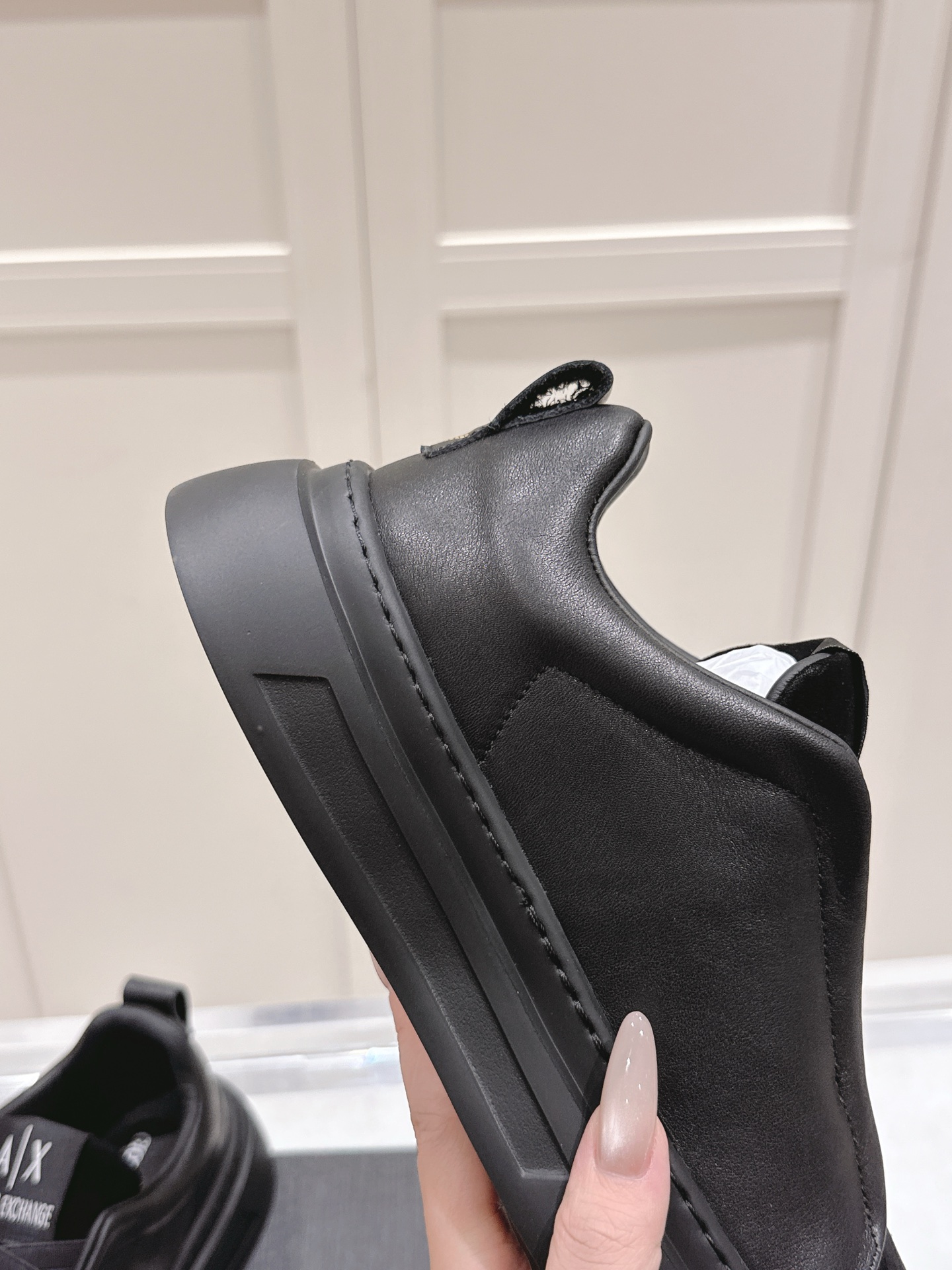 Top 700 Men’s Emporio Armani EA7 Leisure Sneakers: Stylish, Sporty, and Comfortable - 图片 7