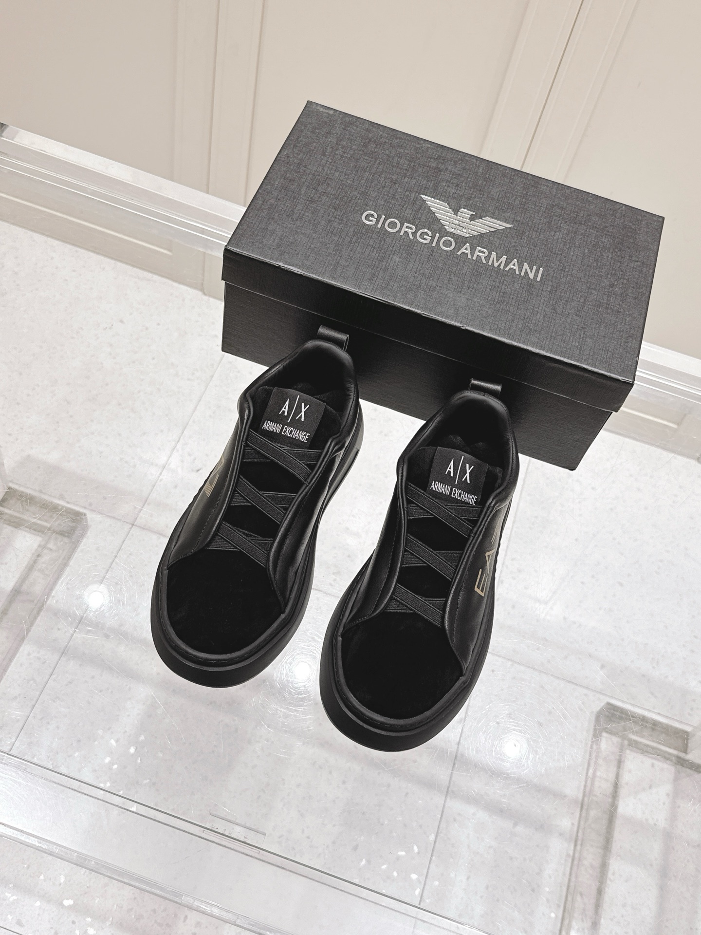 Top 700 Men’s Emporio Armani EA7 Leisure Sneakers: Stylish, Sporty, and Comfortable - 图片 9