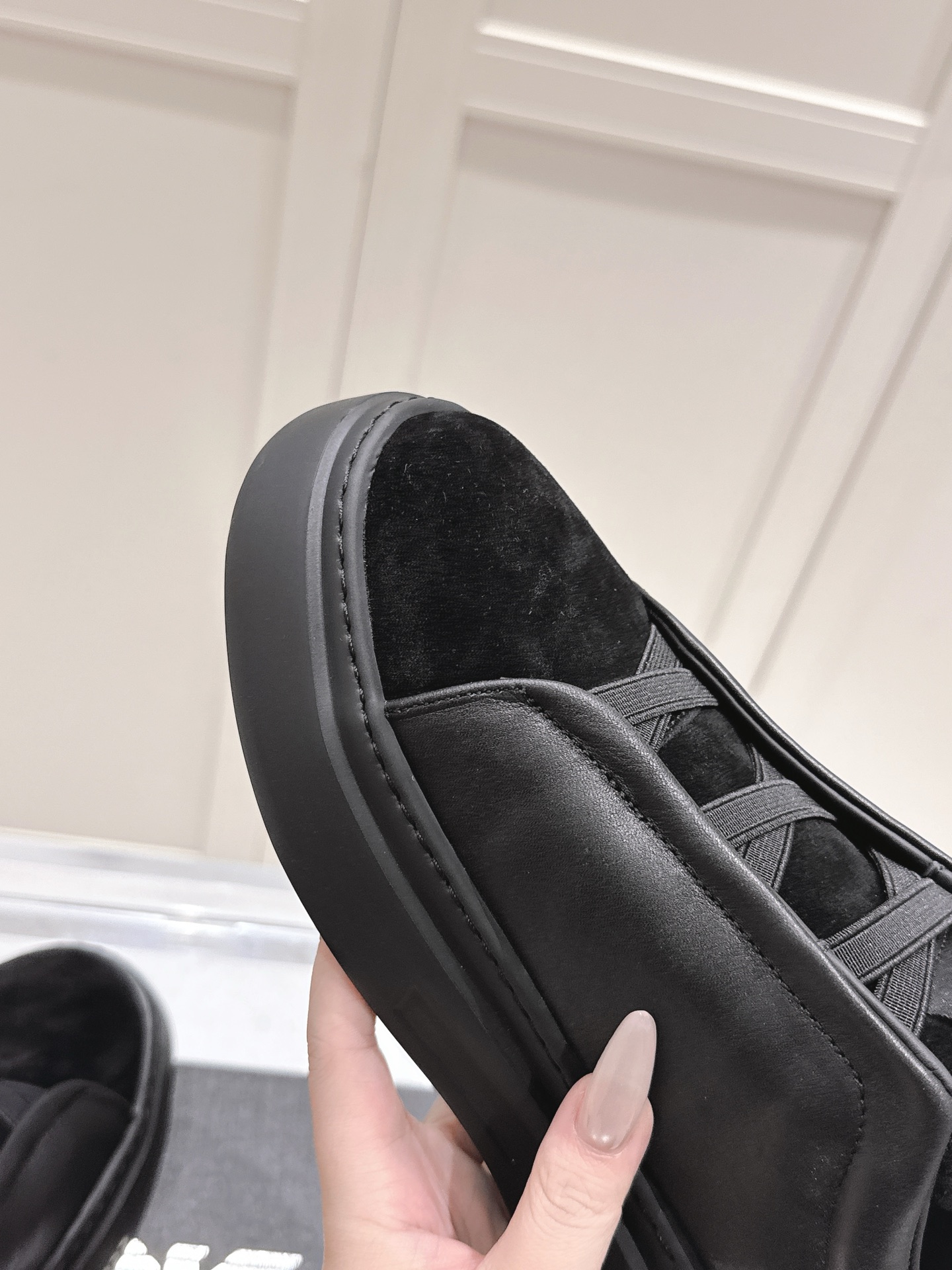 Top 700 Men’s Emporio Armani EA7 Leisure Sneakers: Stylish, Sporty, and Comfortable - 图片 5