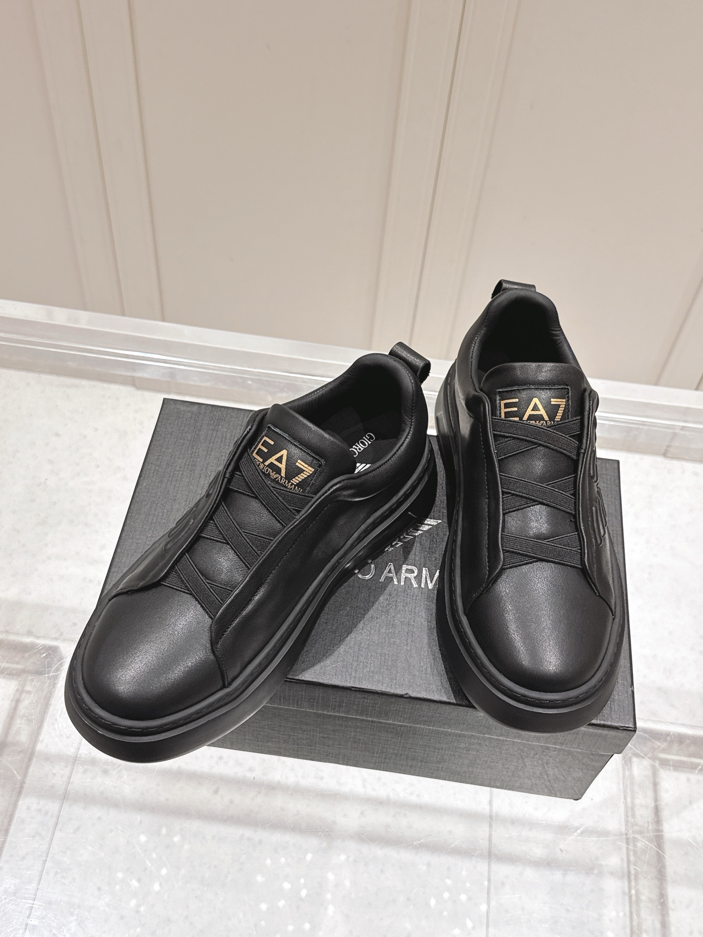 Top: 700 Men’s Emporio Armani EA7 Leisure Sneakers, Original Design, Zirconium Fabric, Custom Sizes - 图片 3