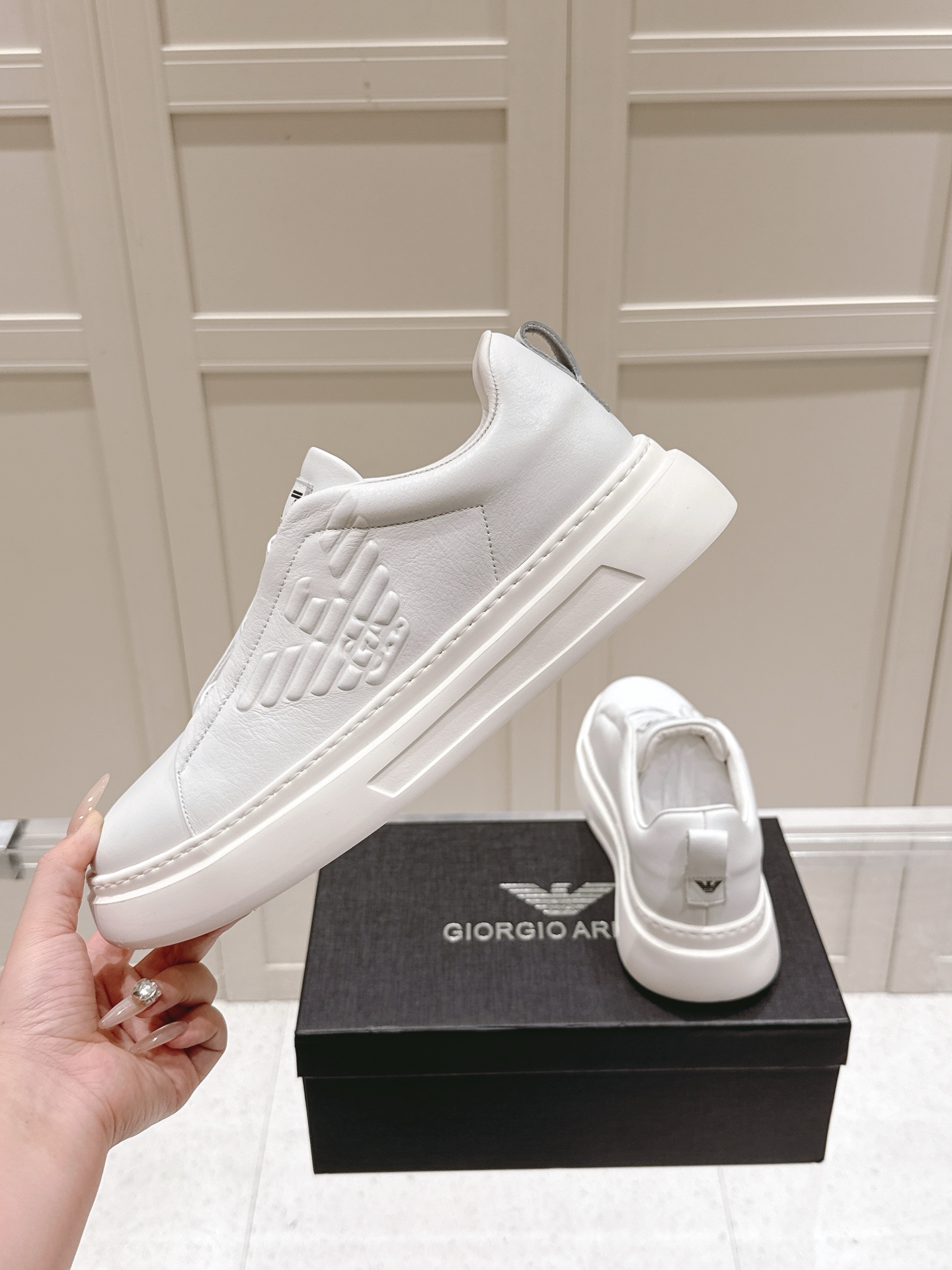 Top: 700 Men’s Emporio Armani EA7 Leisure Sneakers with Unique Design - 图片 5
