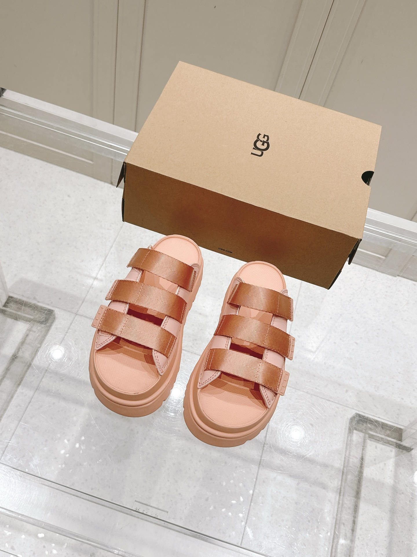 Fábrica: "Versión superior exclusiva" UGG ~ 25vs primavera y verano serie de sandalias de plataforma con plataforma de …