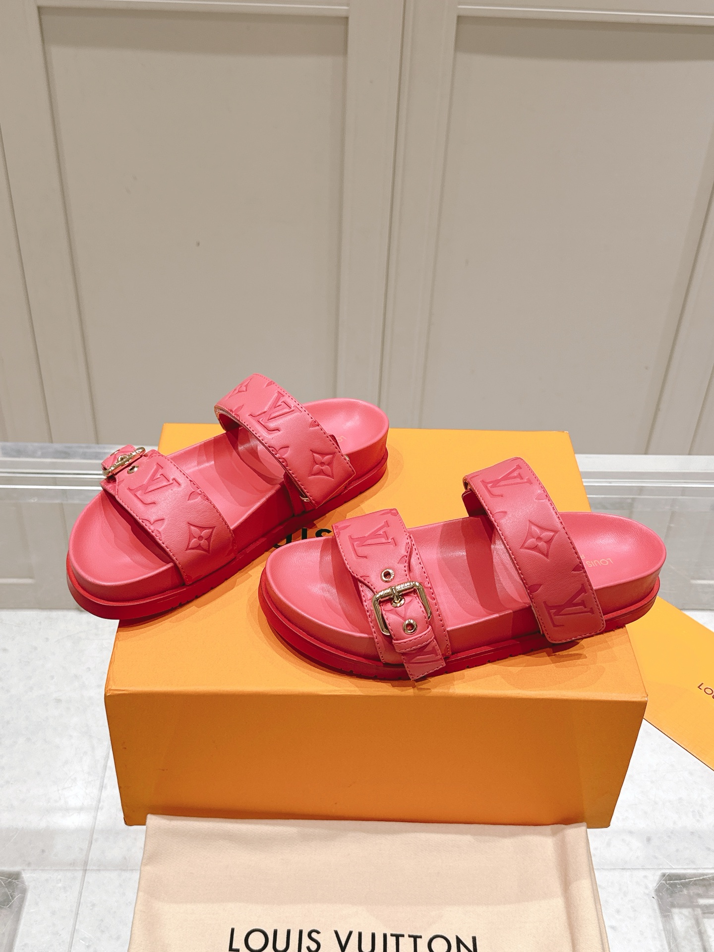 Louis Vuitton LV村上隆联名 L家驴牌BOM DIA COMFORT系列 魔术贴 牛仔布 老花 凉鞋 平底凉拖鞋