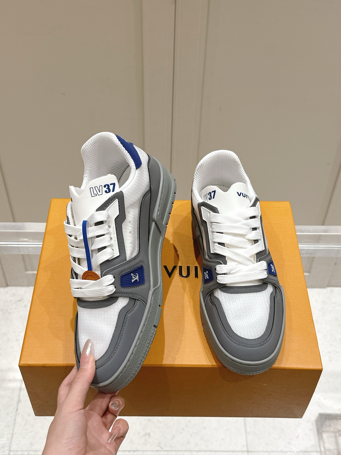 Louis Vuitton LV 路易威登L家 驴牌 Trainer系列 休闲 运动鞋 滑板鞋