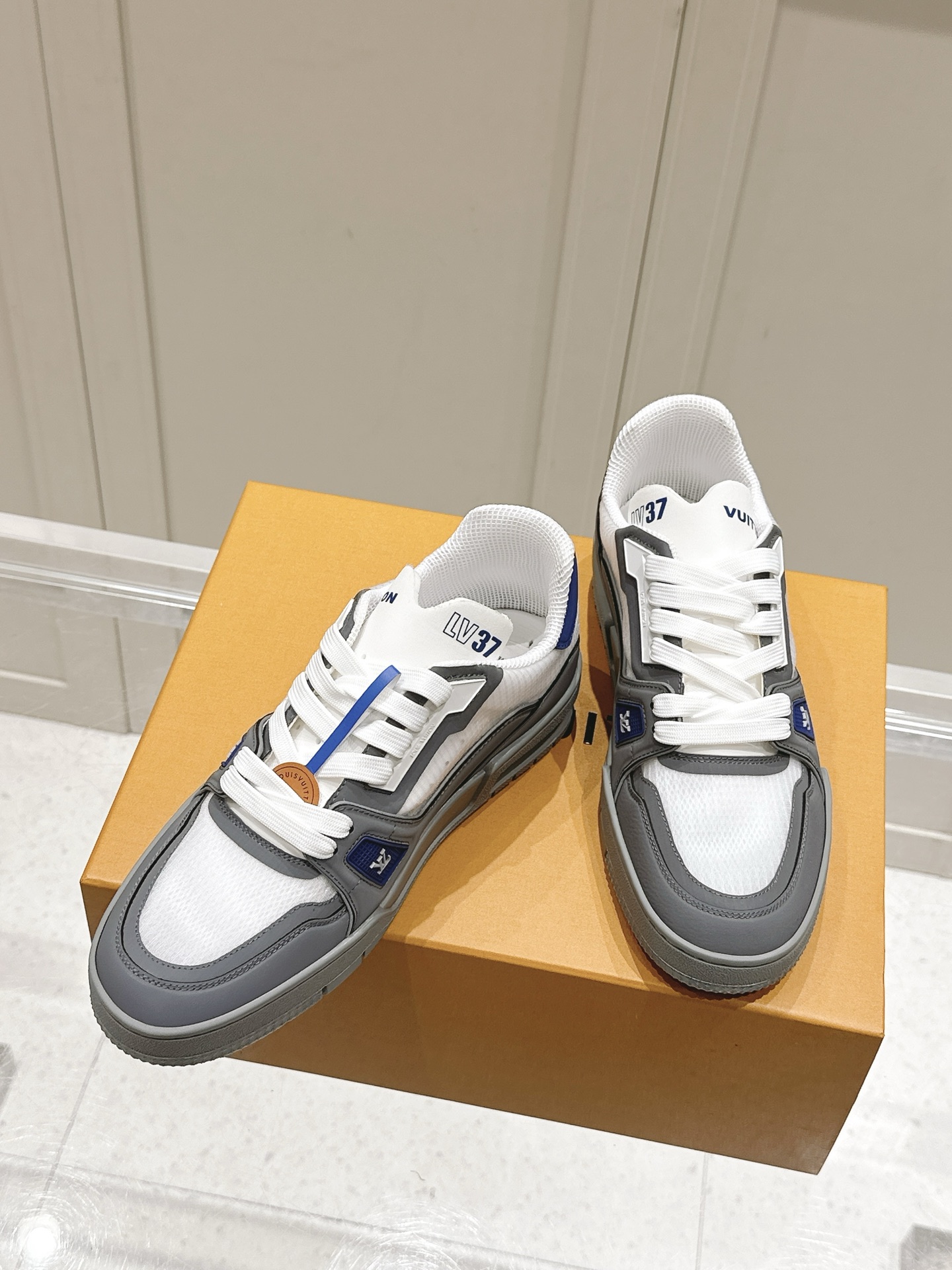 Louis Vuitton LV 路易威登L家 驴牌 Trainer系列 休闲 运动鞋 滑板鞋