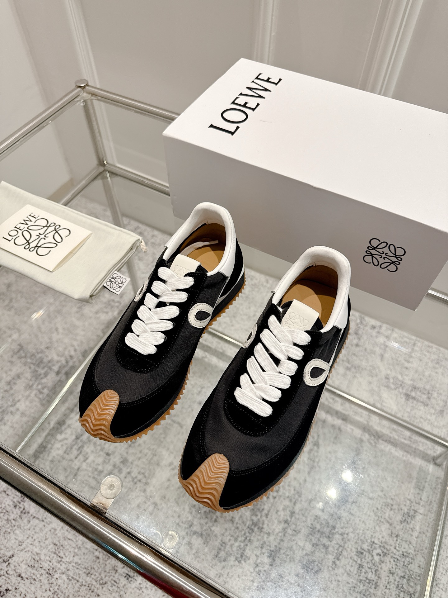 “2025 Cosmopolitan Shoes: Innovative Design with High Comfort and Style” - 图片 9