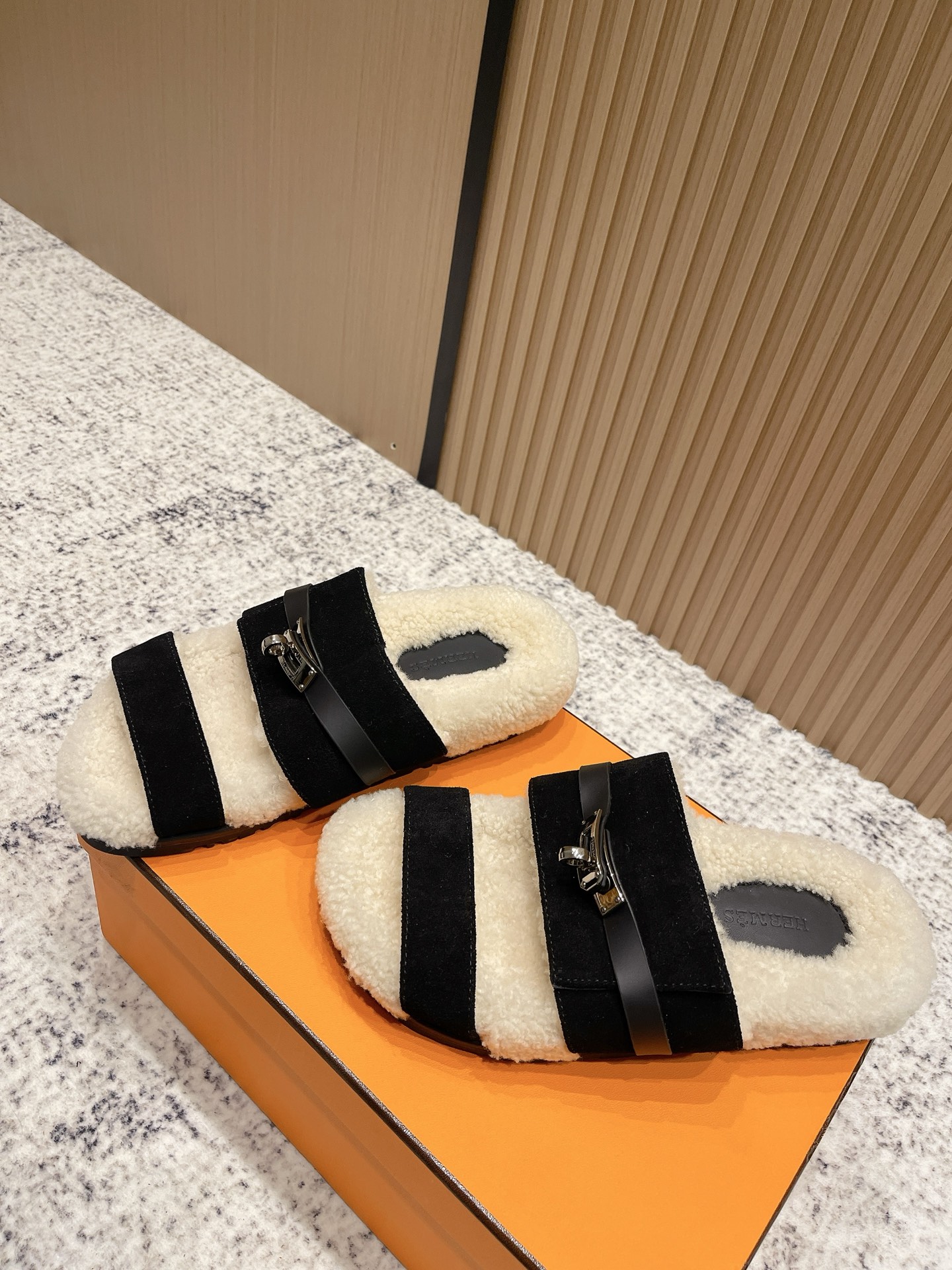 Hermès Hermes爱马仕2025秋冬kelly懒人毛拖鞋