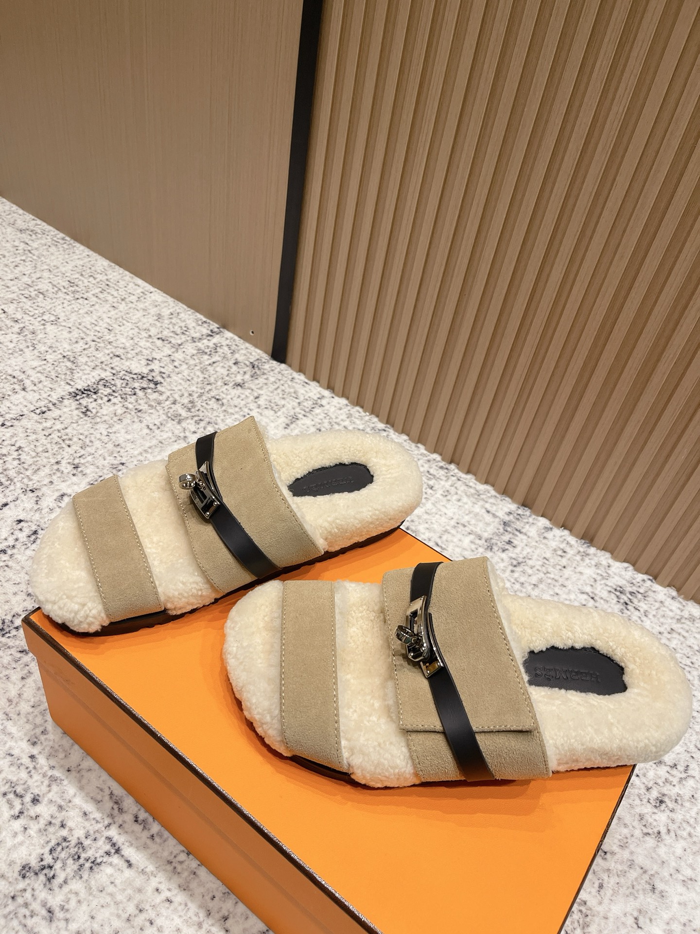 Hermès Hermes爱马仕2025秋冬kelly懒人毛拖鞋