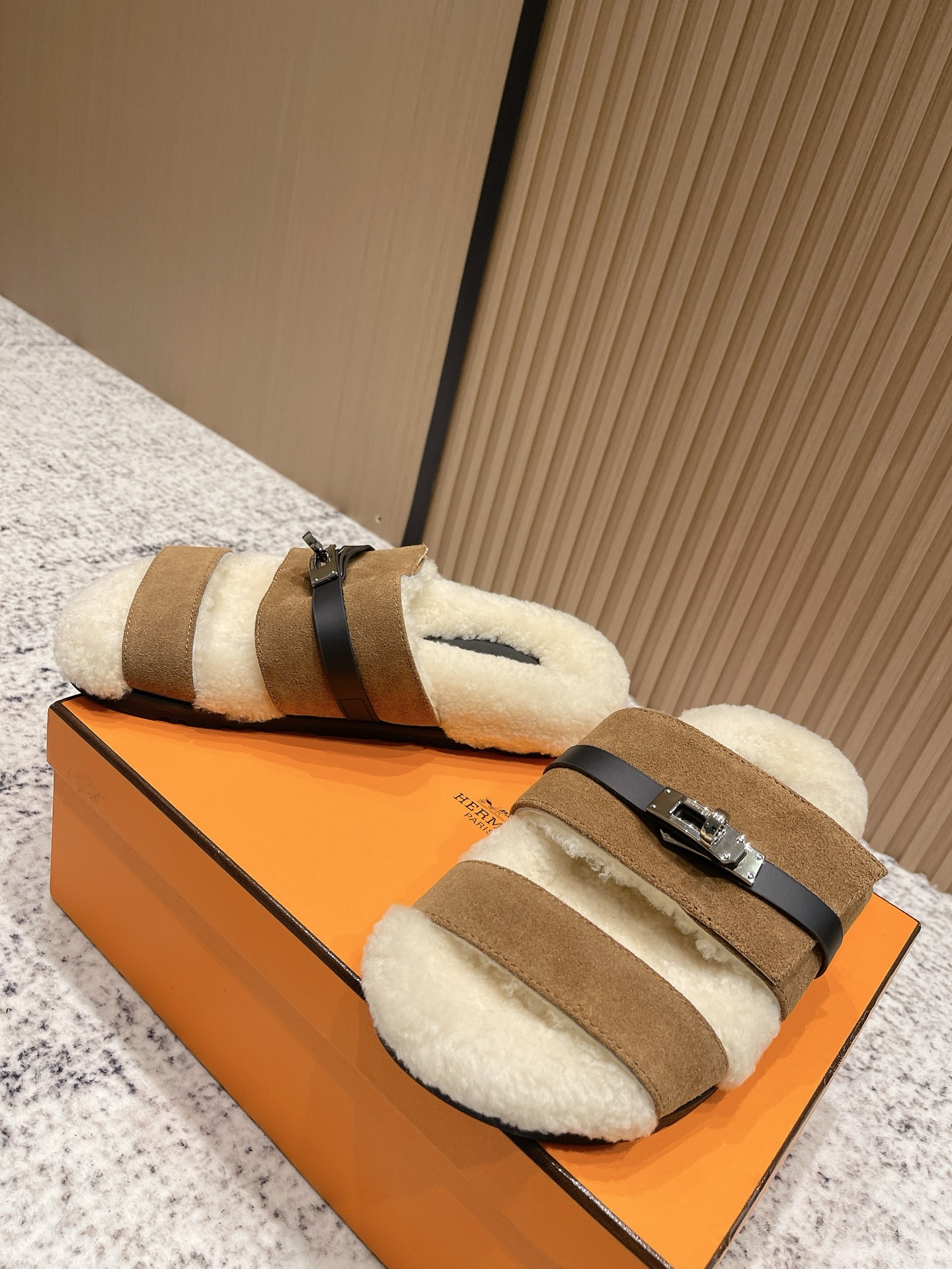 Hermès Hermes爱马仕2025秋冬kelly懒人毛拖鞋
