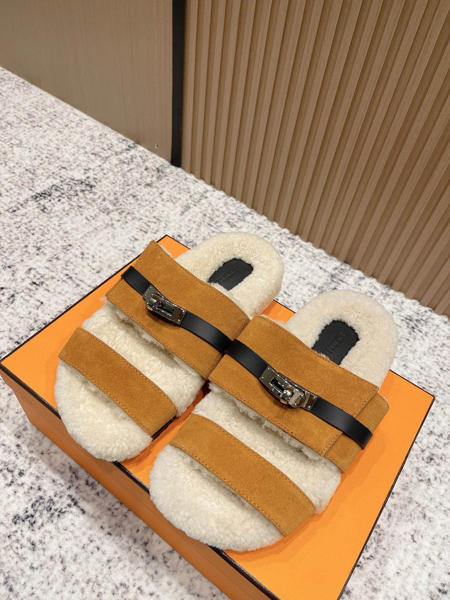 Hermès Hermes爱马仕2025秋冬kelly懒人毛拖鞋