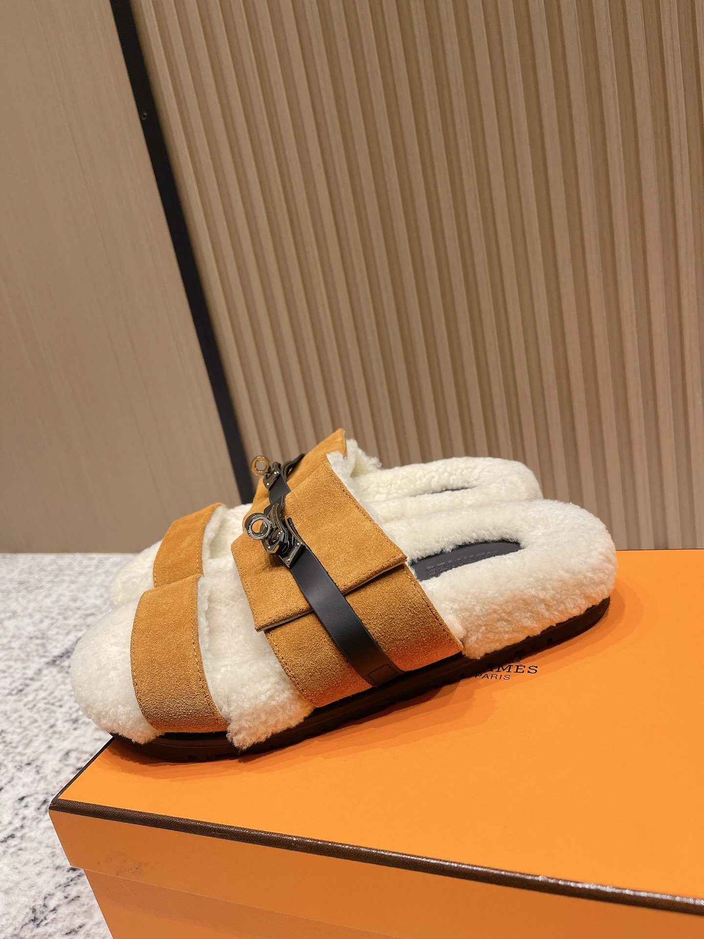Hermès Hermes爱马仕2025秋冬kelly懒人毛拖鞋