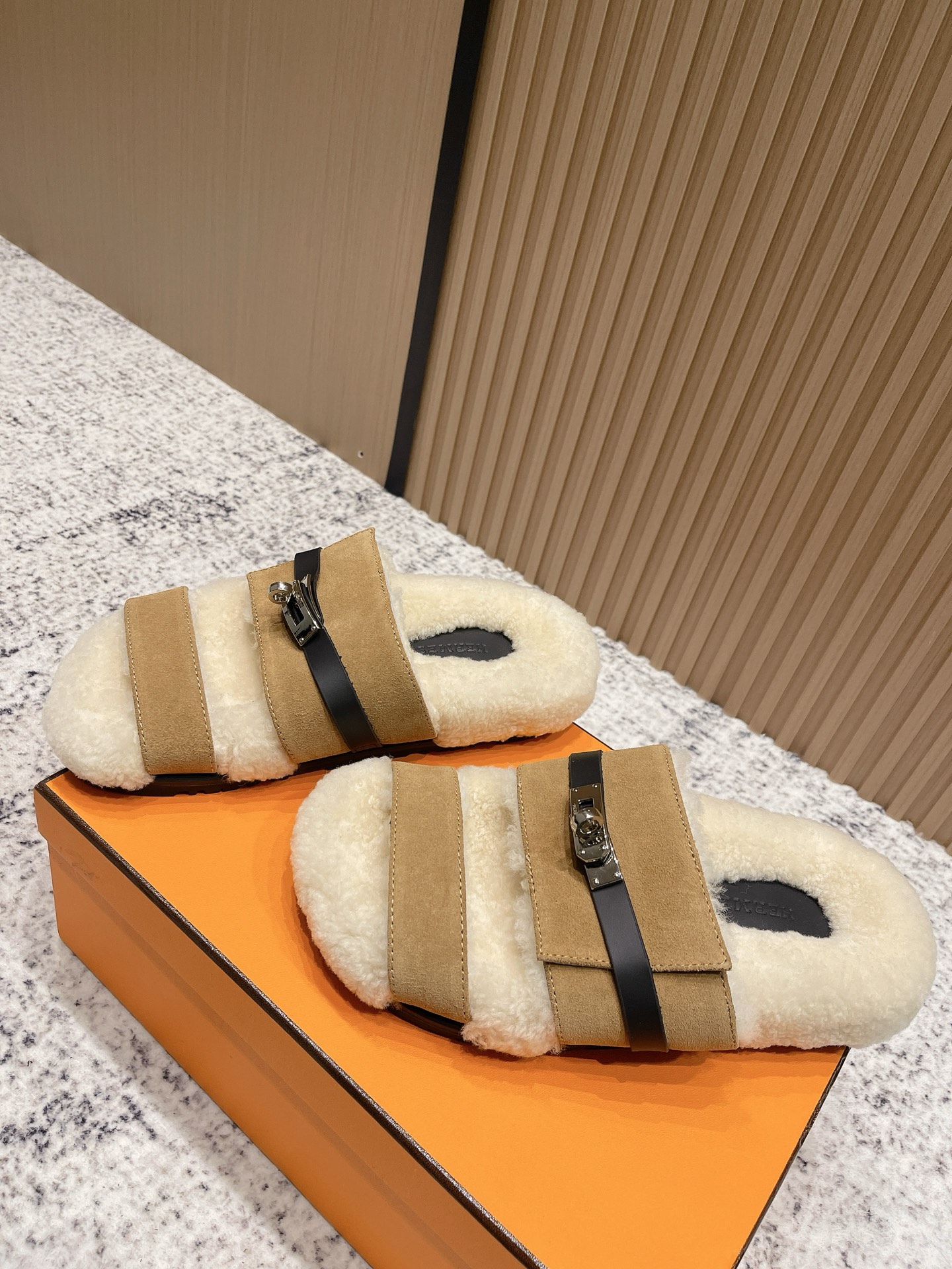 Hermès Hermes爱马仕2025秋冬kelly懒人毛拖鞋