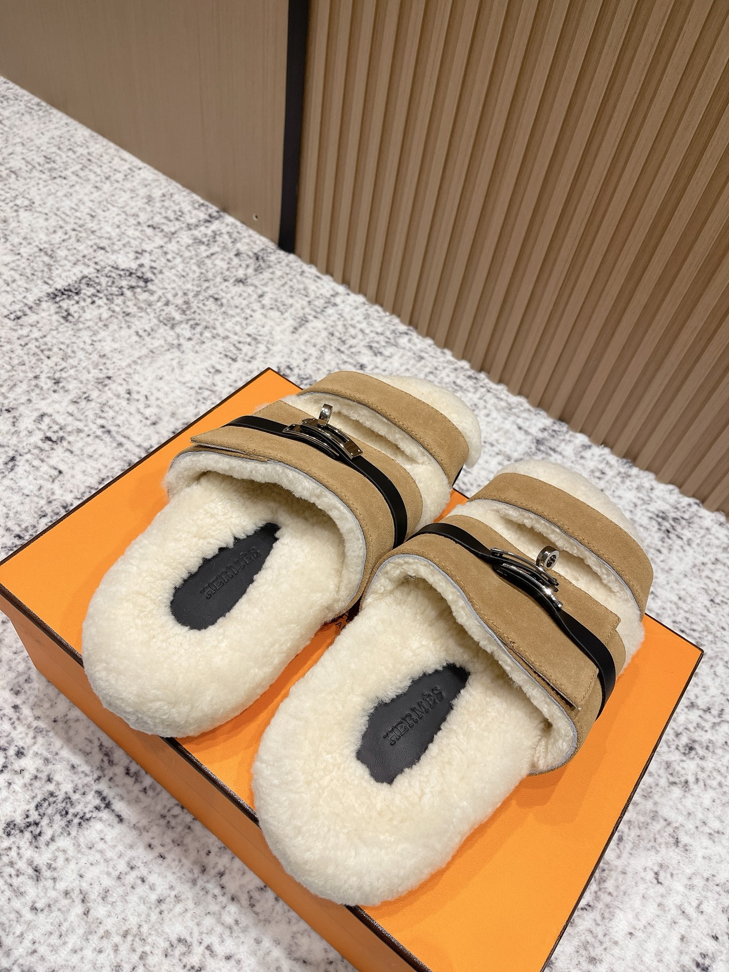 Hermès Hermes爱马仕2025秋冬kelly懒人毛拖鞋