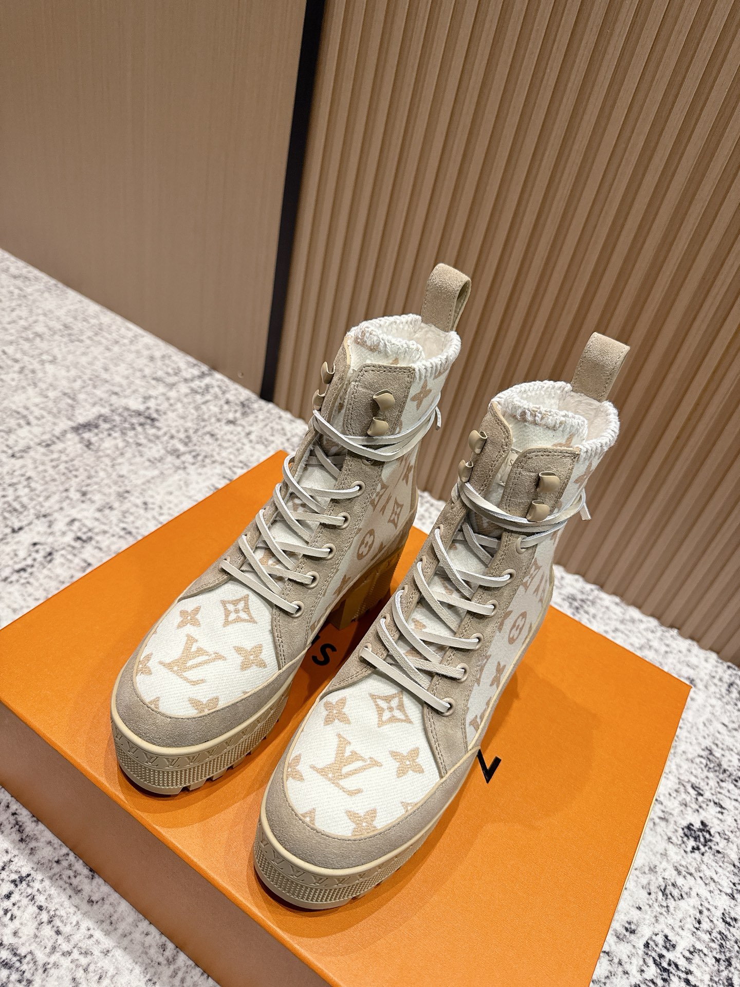 _dF59stPB0tc4nNNQg-EuxVRnjmj9eqB0PGYkcCQ