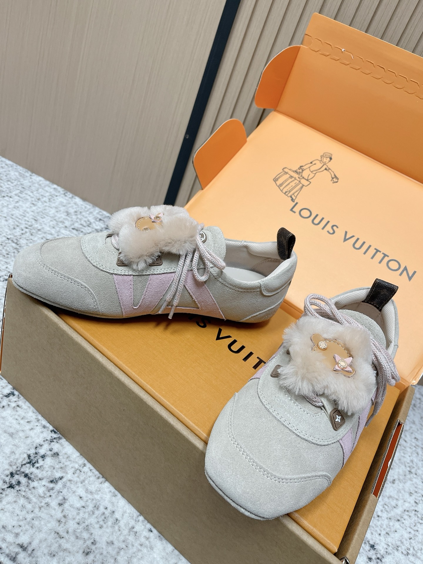 Louis Vuitton Louis Vuitton Sneakerina系列芭蕾舞鞋 德训鞋 平底鞋休闲鞋 ‼