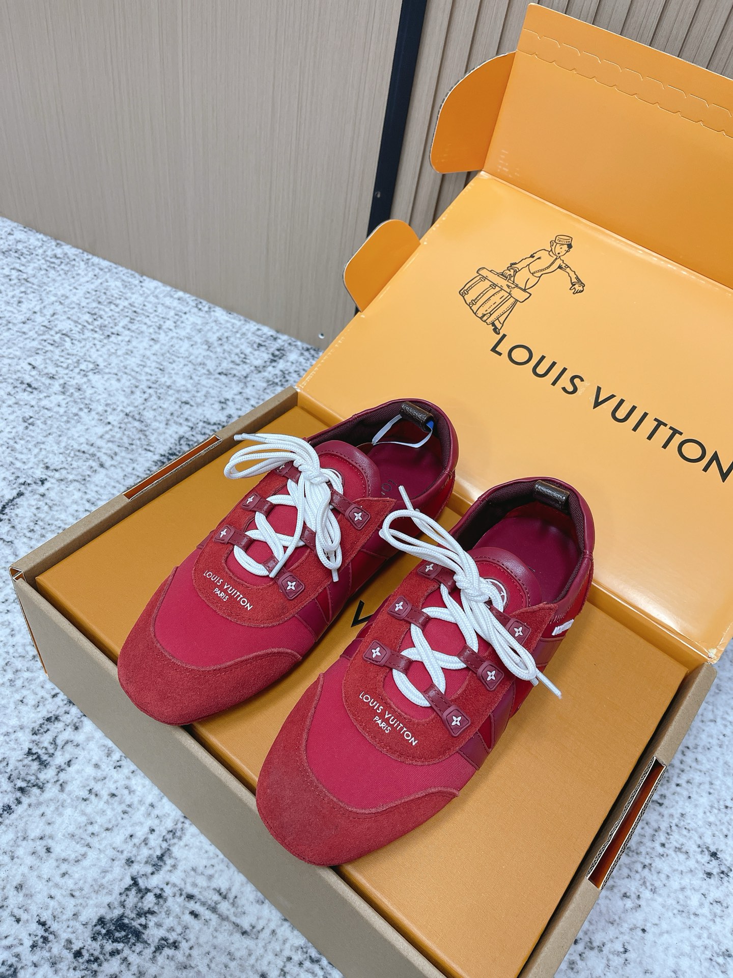 Louis Vuitton Louis Vuitton路易威登驴牌春夏Sneakerina系列 芭蕾运动鞋 德训鞋 平底鞋