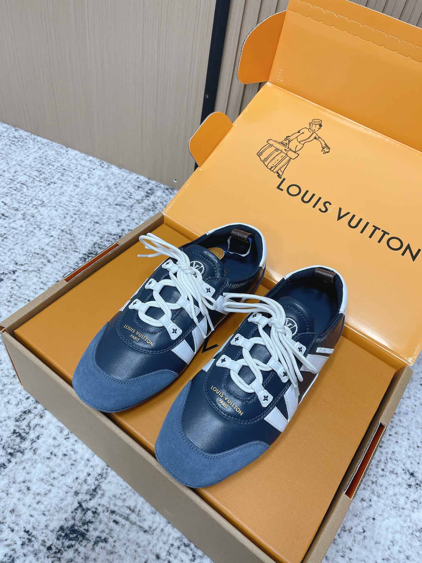 Louis Vuitton Louis Vuitton路易威登驴牌春夏Sneakerina系列 芭蕾运动鞋 德训鞋 平底鞋