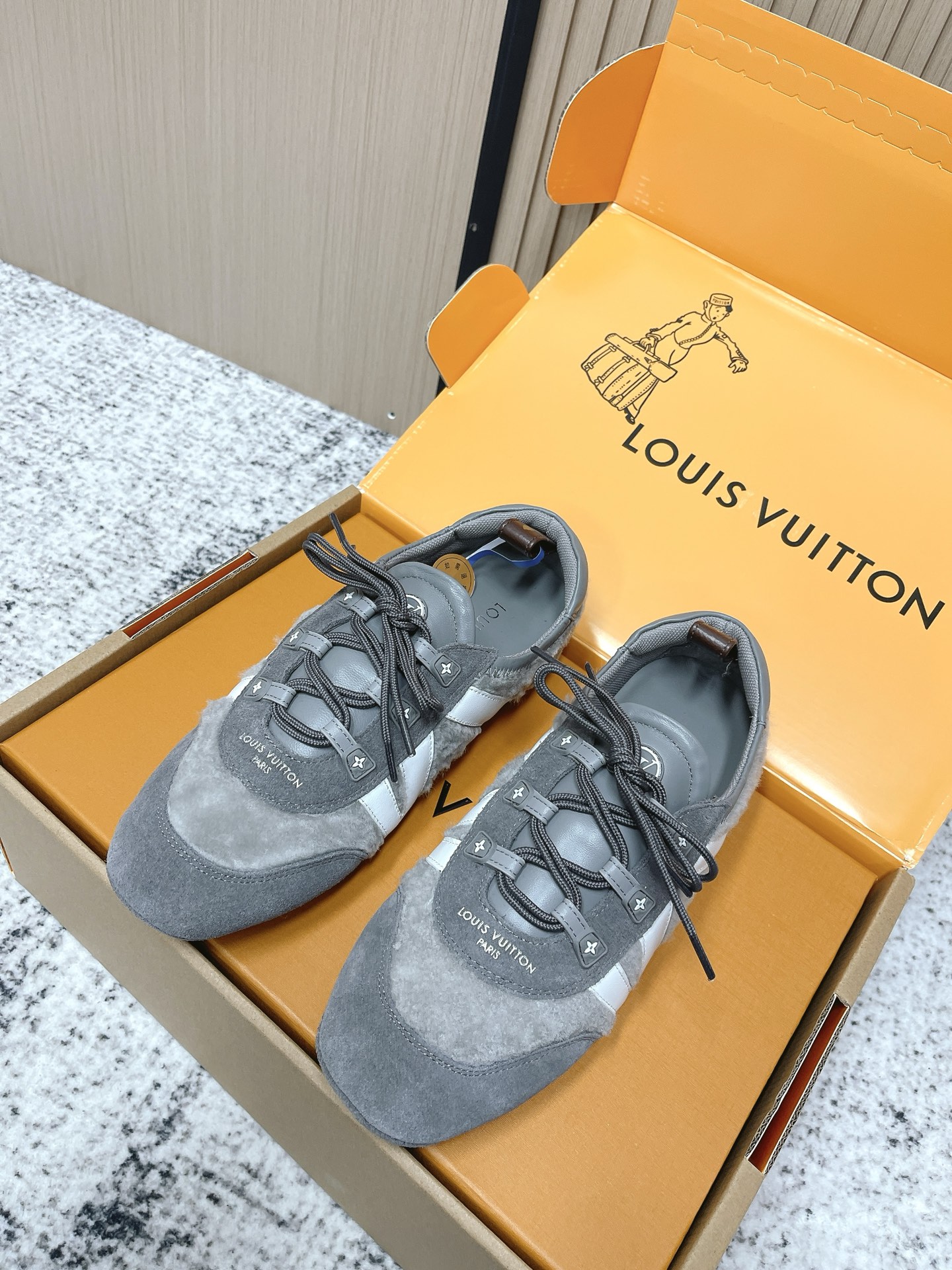 Louis Vuitton Louis Vuitton路易威登驴牌春夏Sneakerina系列 芭蕾运动鞋 德训鞋 平底鞋