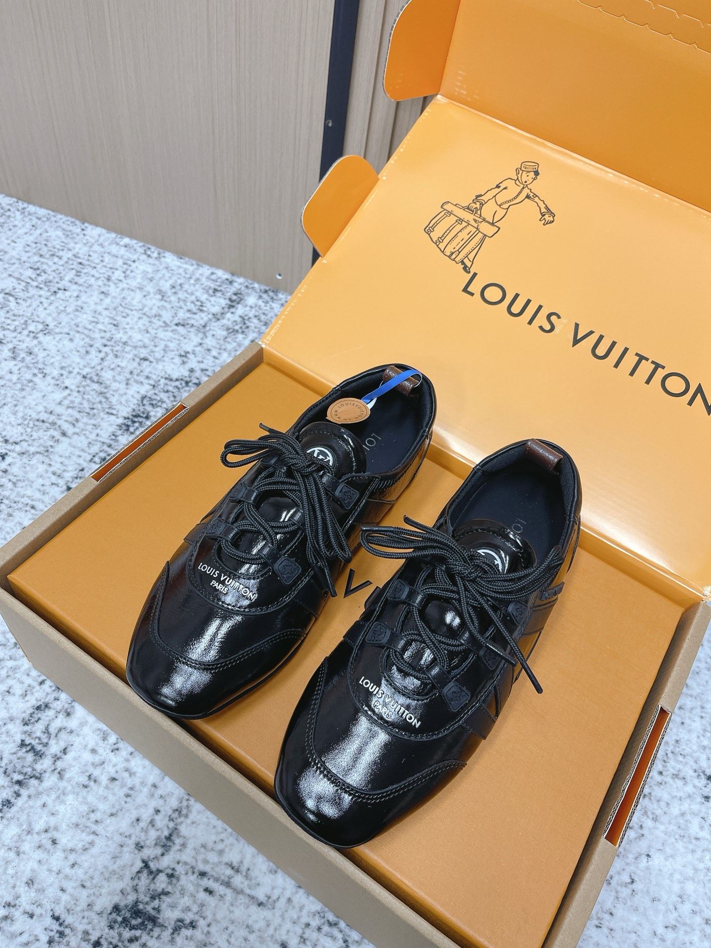 Louis Vuitton Louis Vuitton路易威登驴牌春夏Sneakerina系列 芭蕾运动鞋 德训鞋 平底鞋
