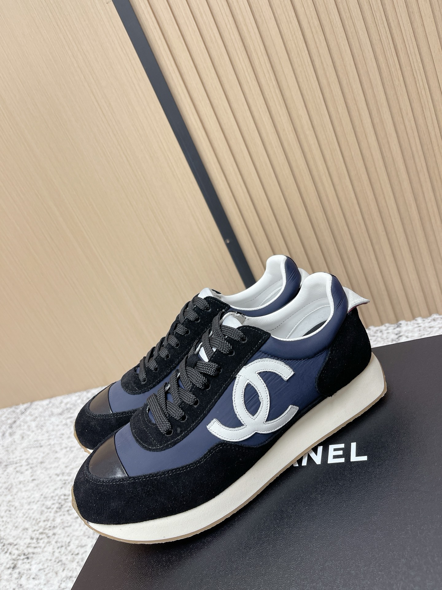 Chanel Chanel香奈儿26P Sneaker 系列早春新款 休闲德训鞋 运动鞋​​