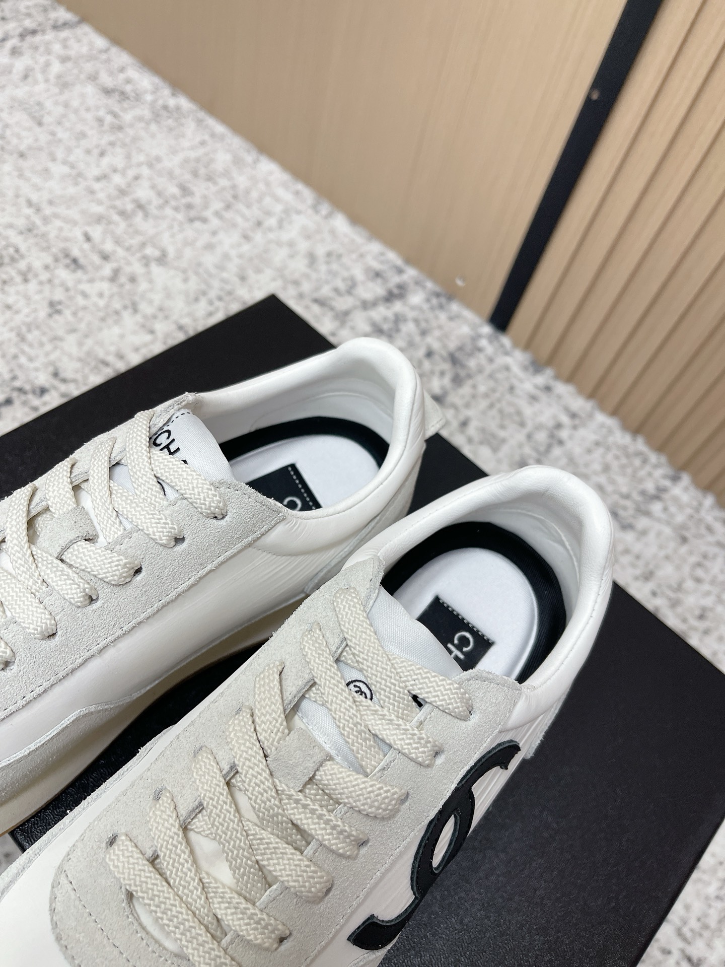 Chanel Chanel香奈儿26P Sneaker 系列早春新款 休闲德训鞋 运动鞋​​