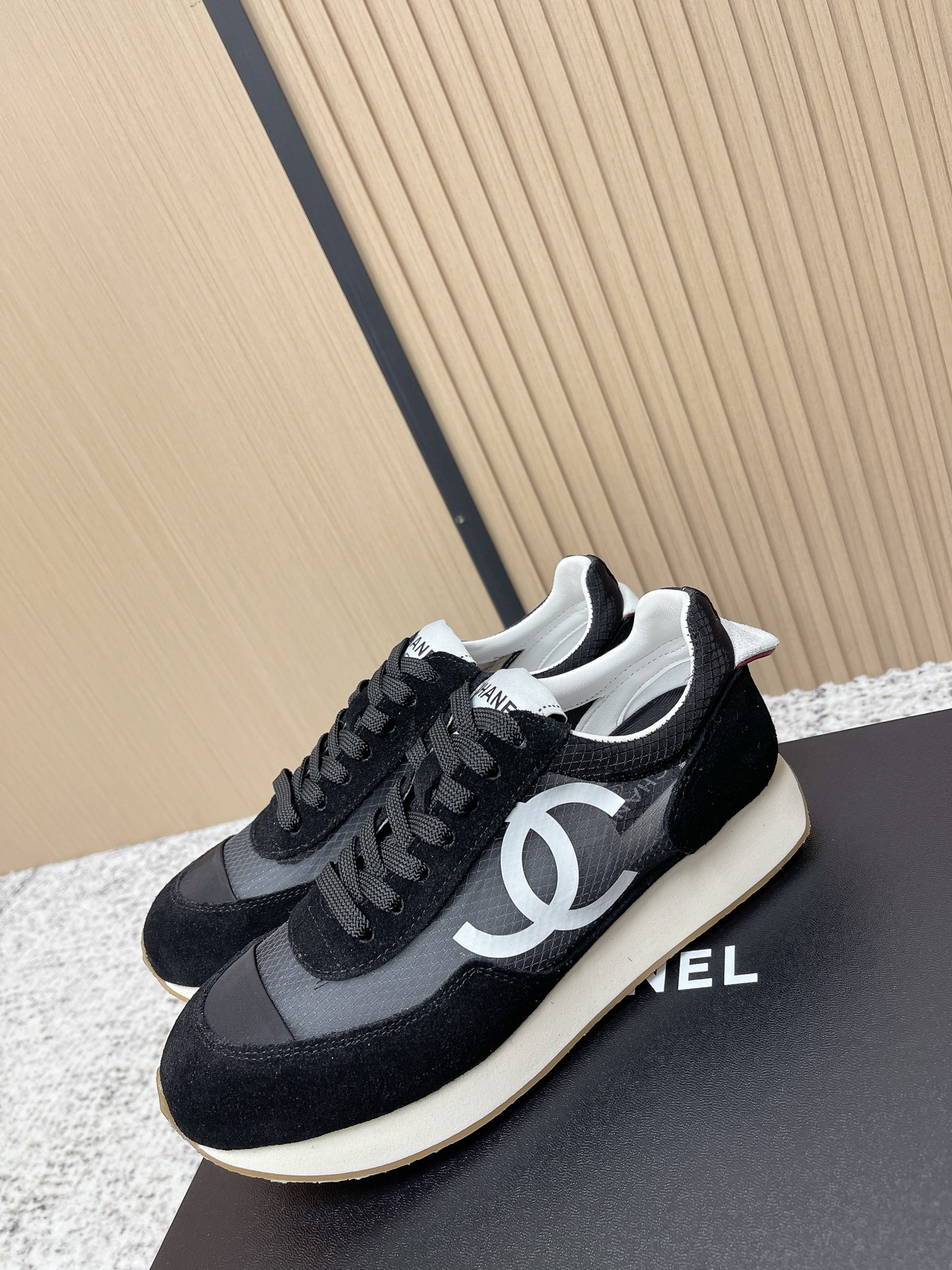 Chanel Chanel香奈儿26P Sneaker 系列早春新款 休闲德训鞋 运动鞋​​