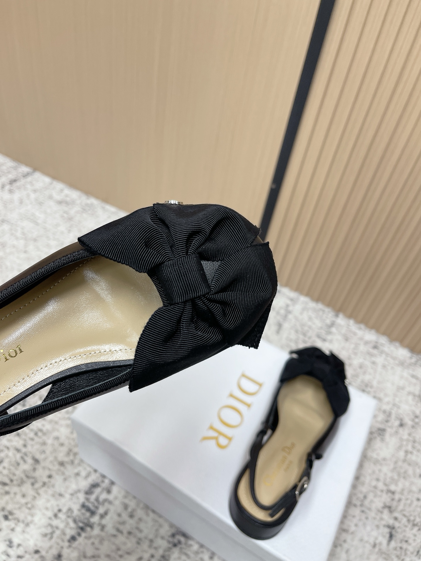 Dior Style Leather Women's Shoes style reference detail image 7 from source 775481
